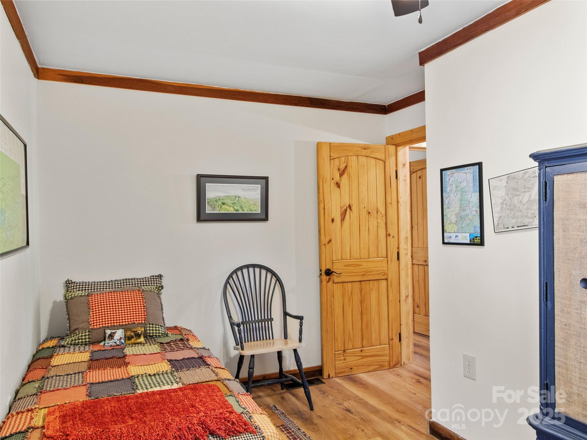 354 Big Ridge Road — Burnsville
