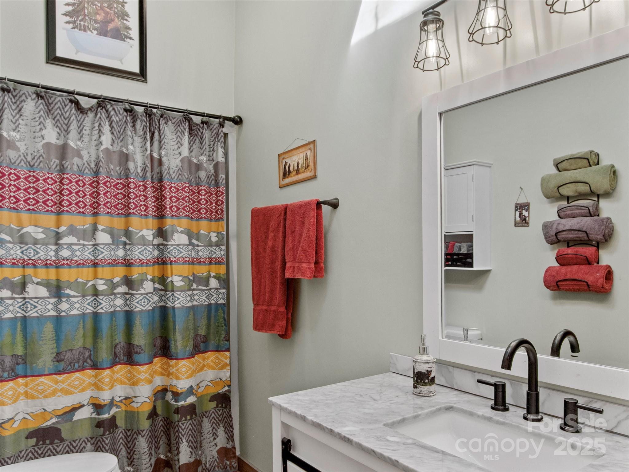 354 Big Ridge Road — Burnsville