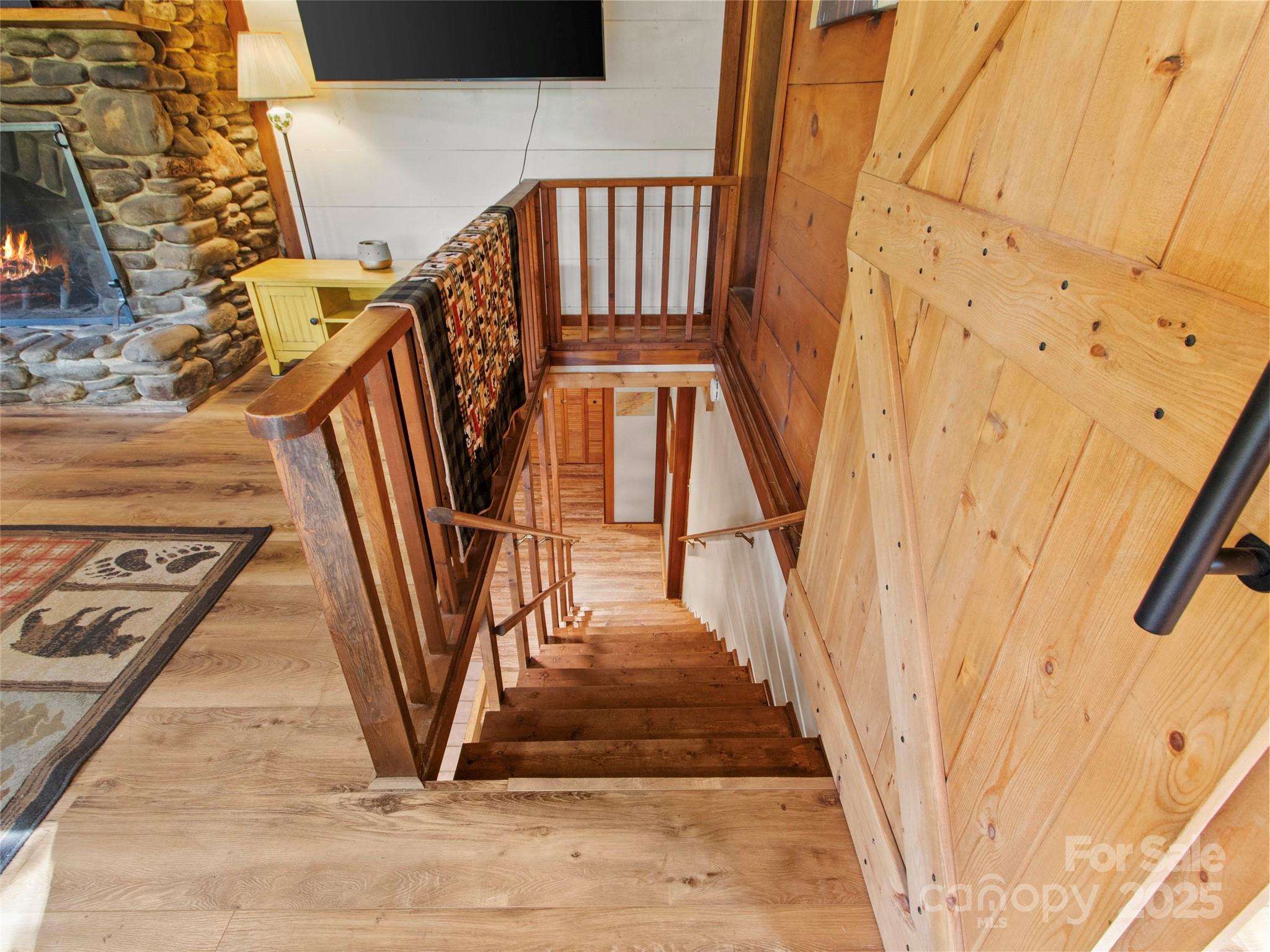 354 Big Ridge Road — Burnsville
