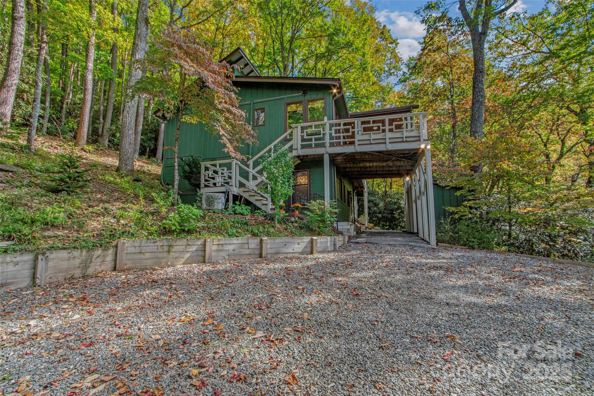 354 Big Ridge Road — Burnsville