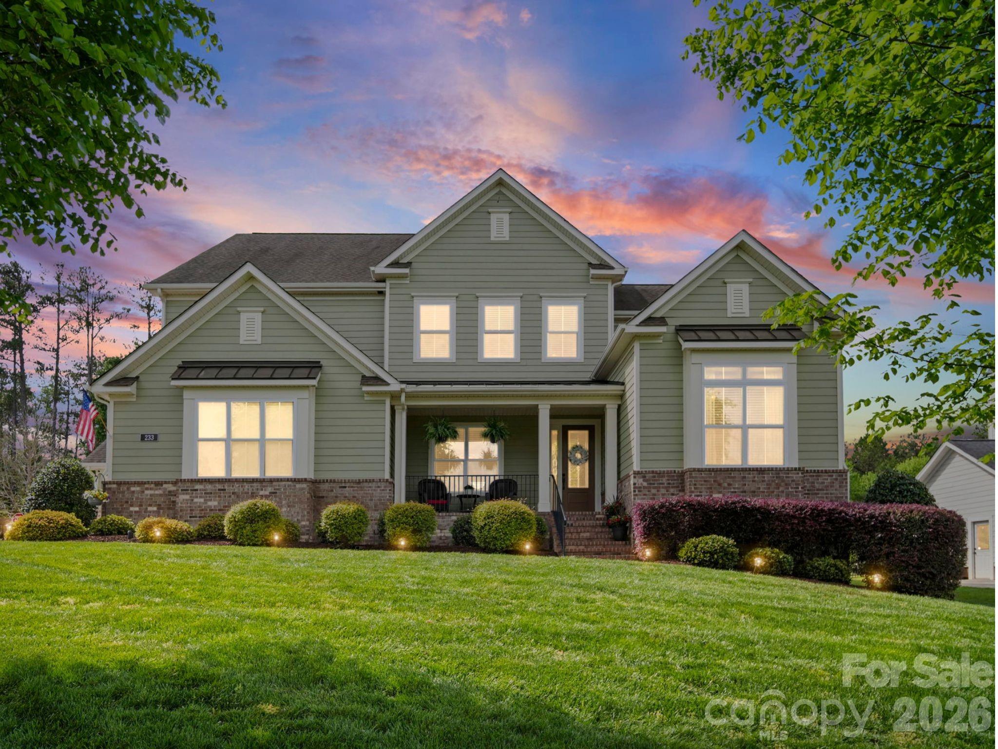 233 Monteray Oaks Circle — Fort Mill