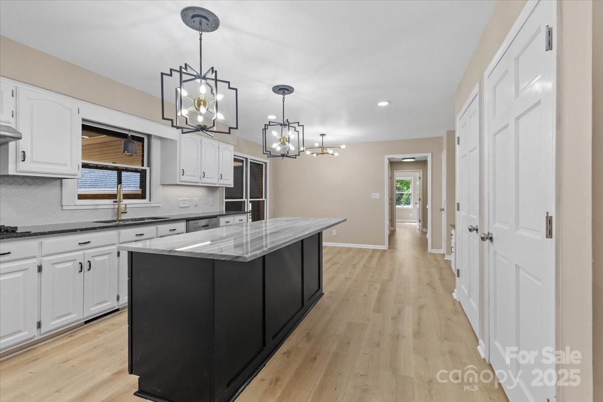 5916 Cashion Road — Huntersville