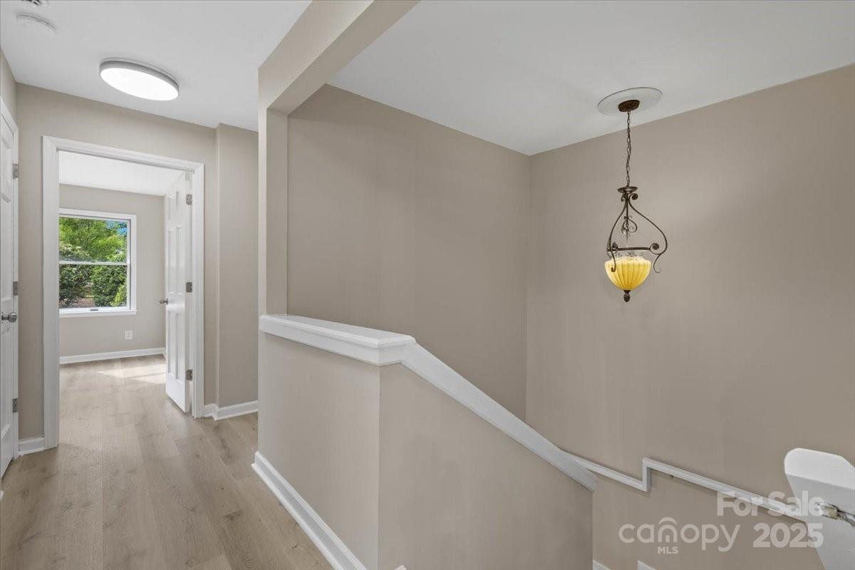 5916 Cashion Road — Huntersville