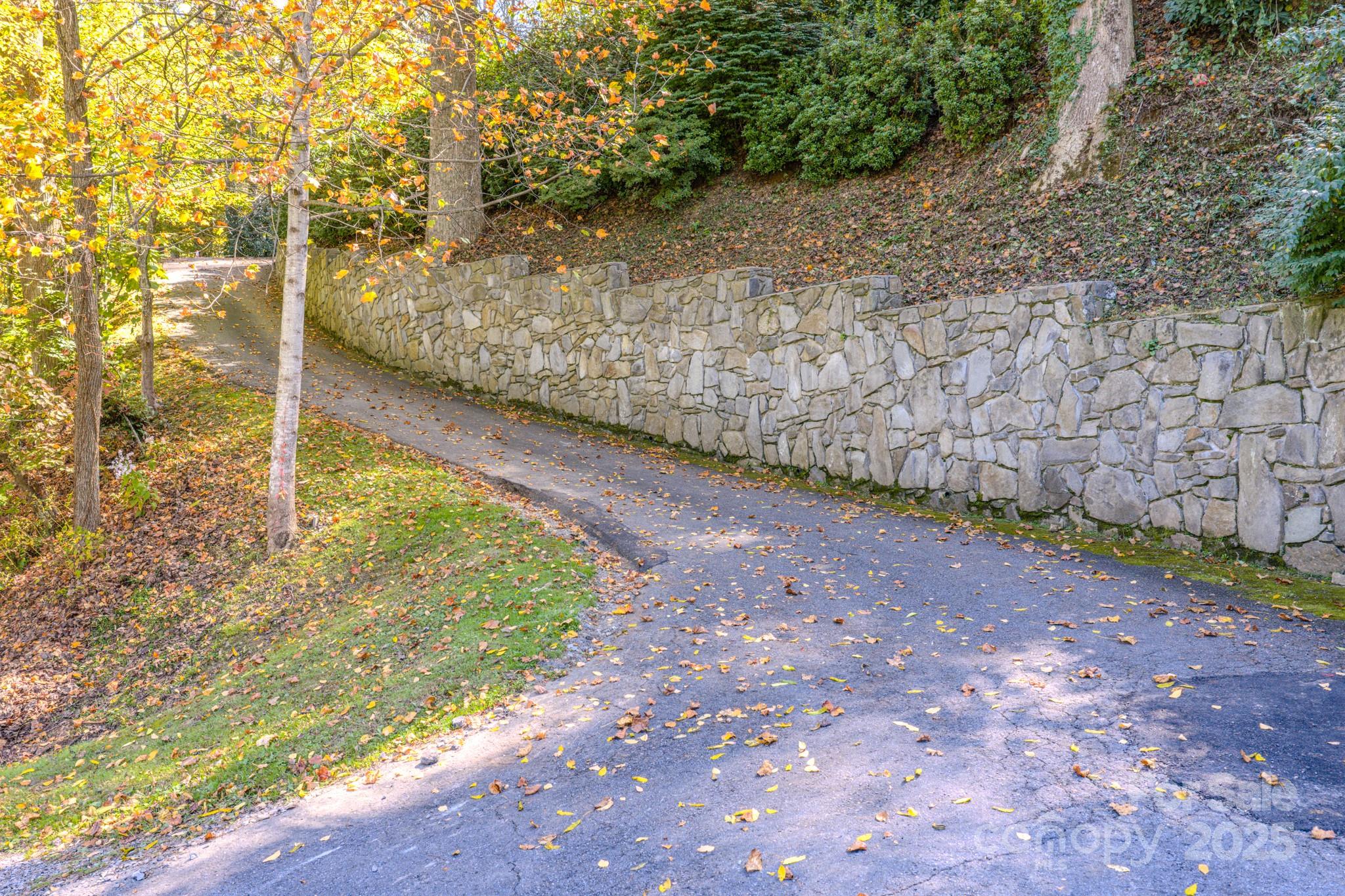 605 Country Club Drive — Maggie Valley