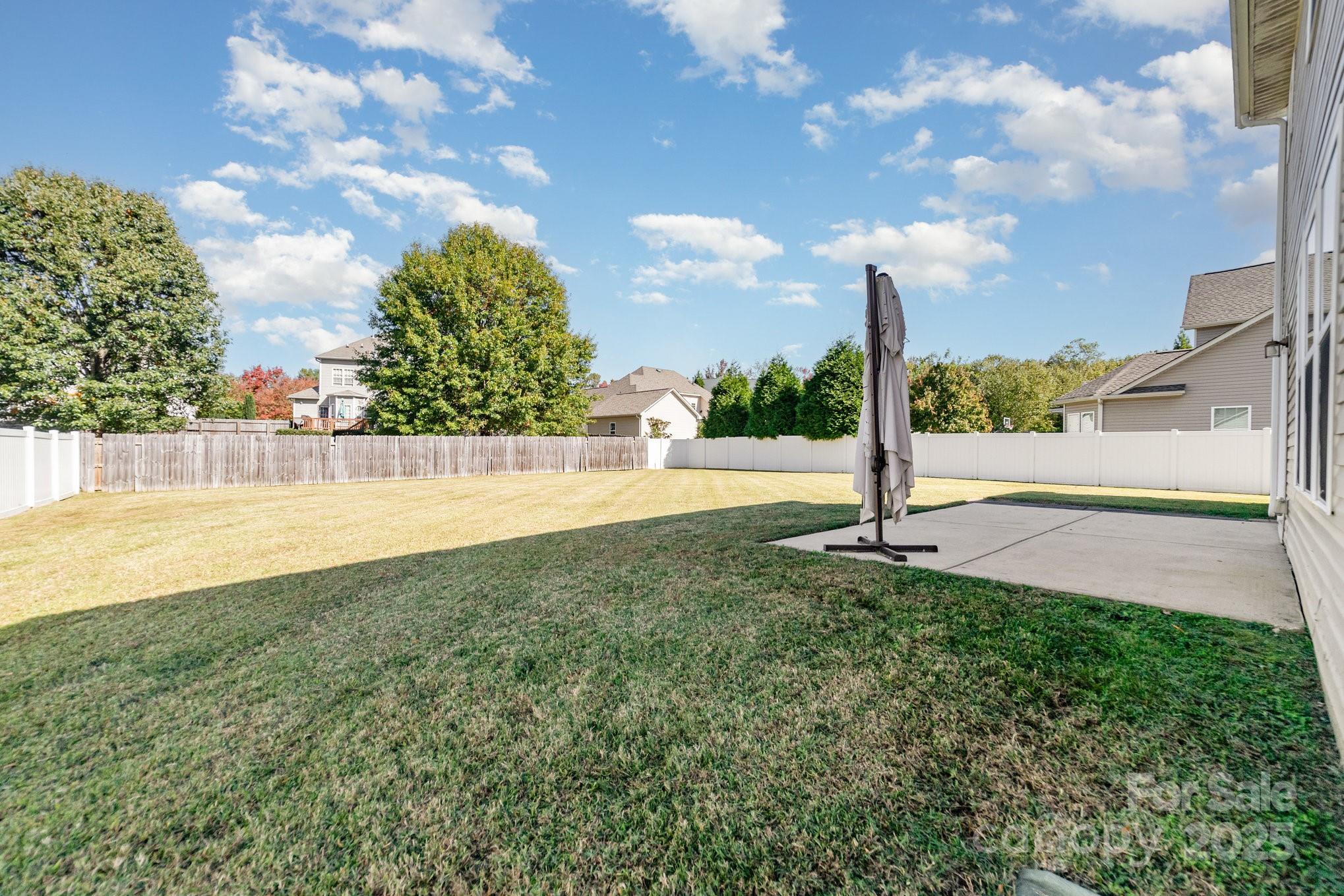 2677 Kinsley Avenue NW — Concord