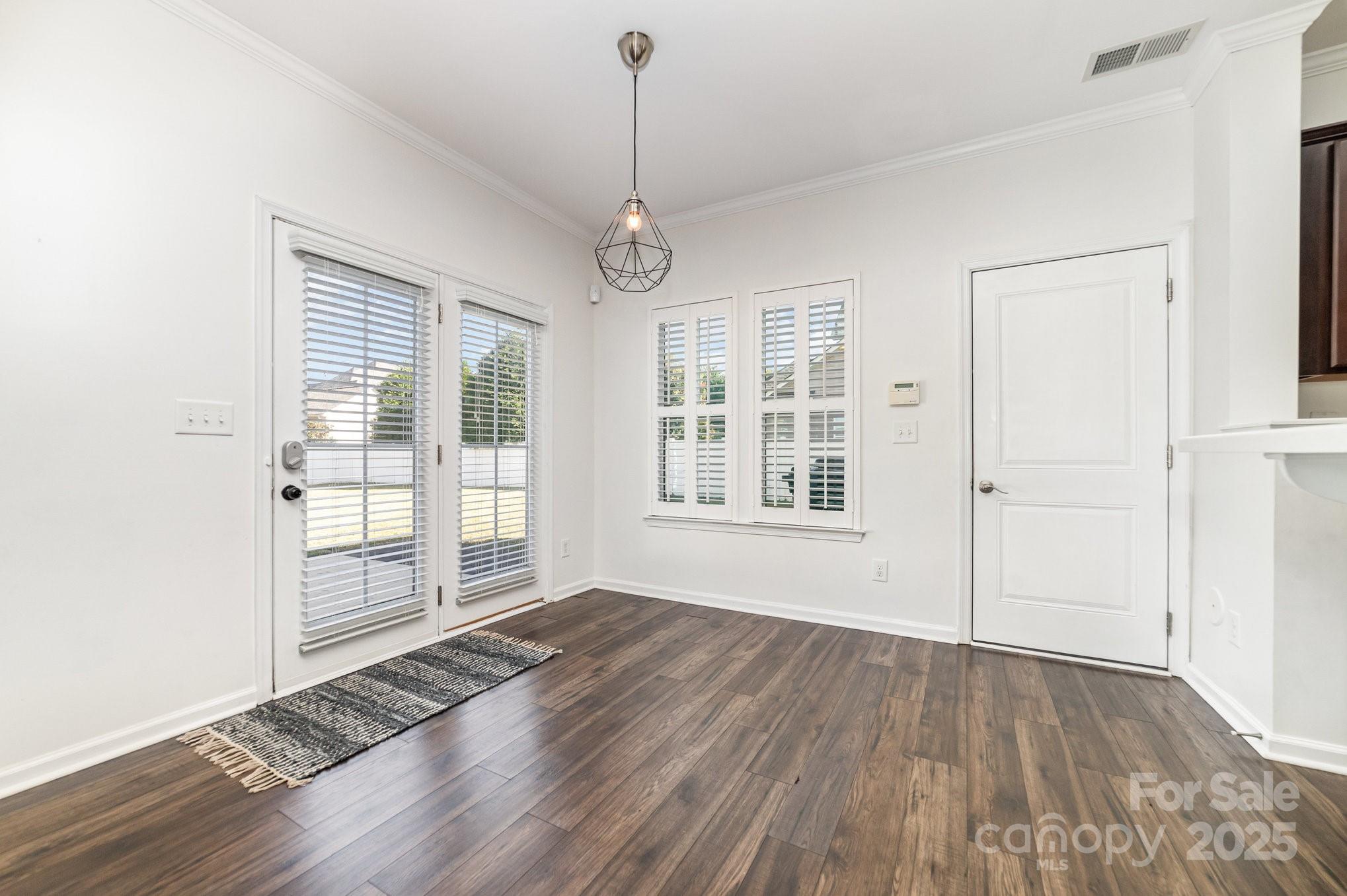 2677 Kinsley Avenue NW — Concord
