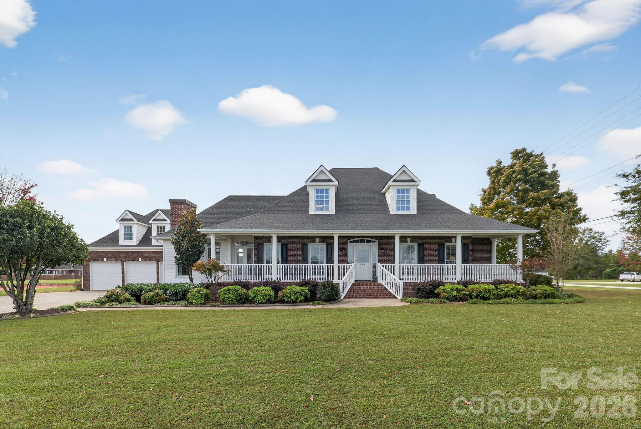 1004 Brockman Road — Greer