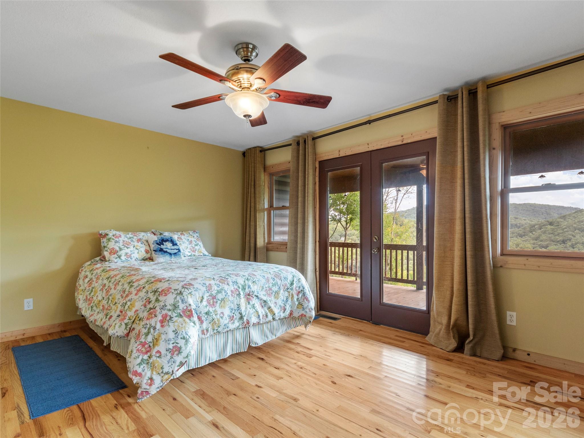 346 Appaloosa Trail — Burnsville