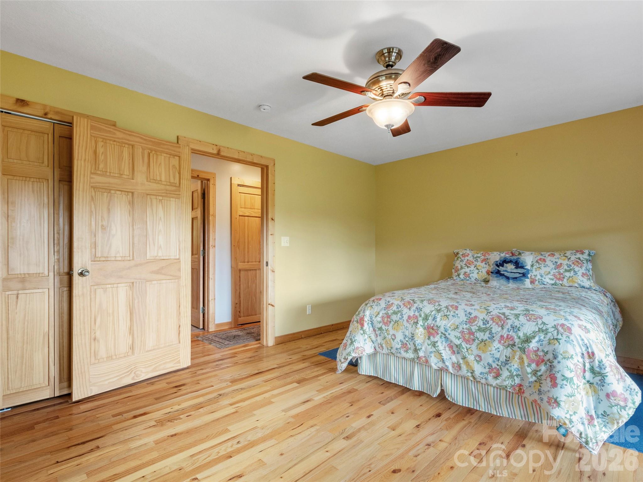 346 Appaloosa Trail — Burnsville