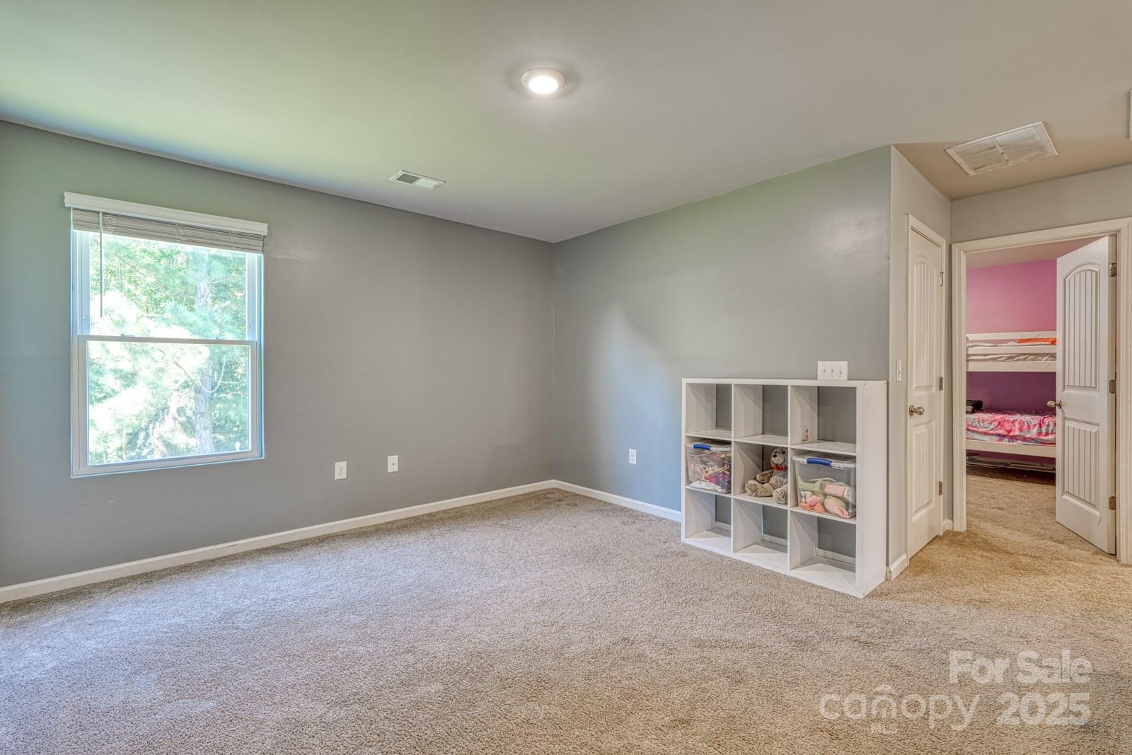 1281 Twin Bridge Road — Gaffney