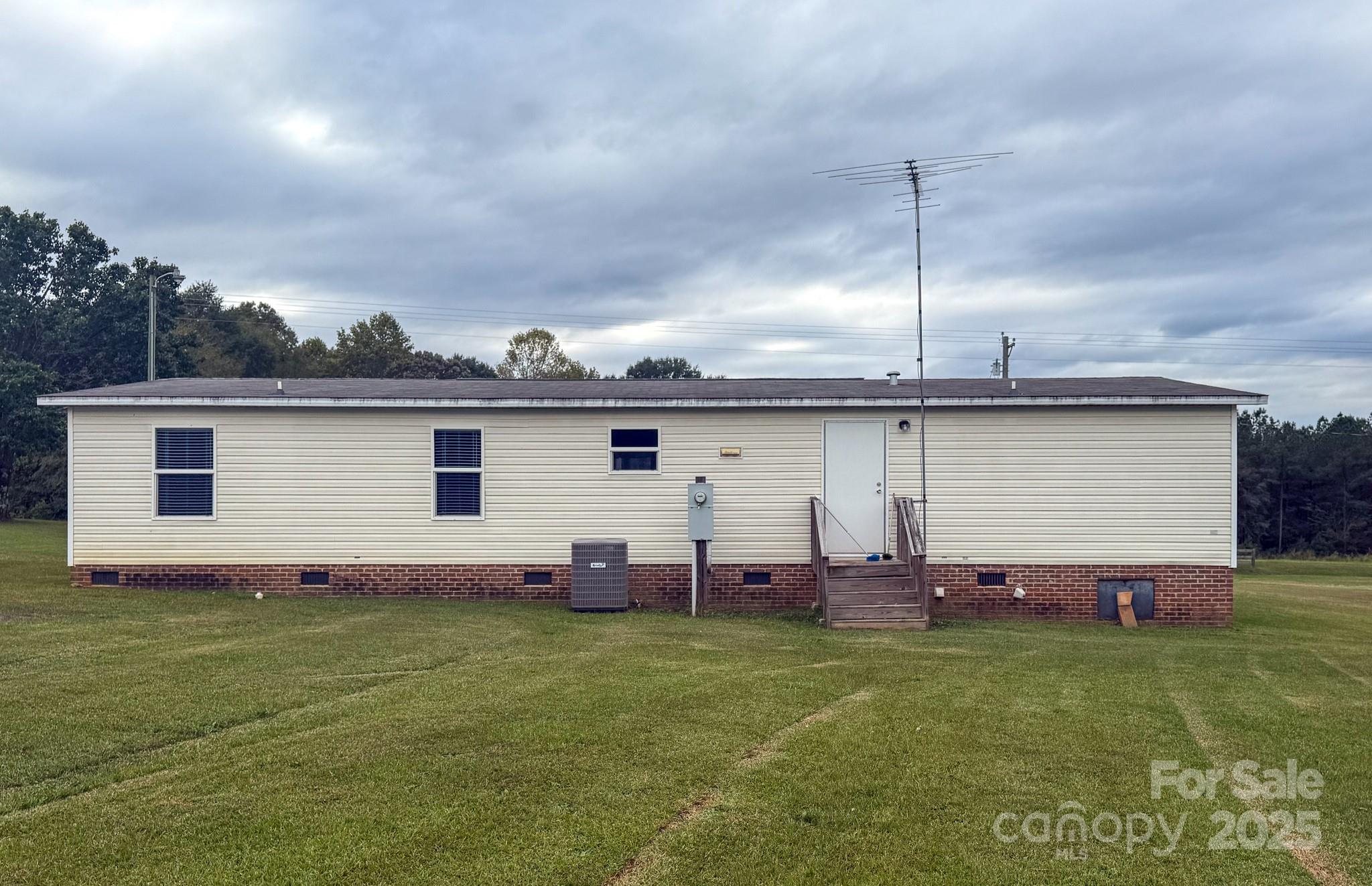 4559 Union Highway — Gaffney