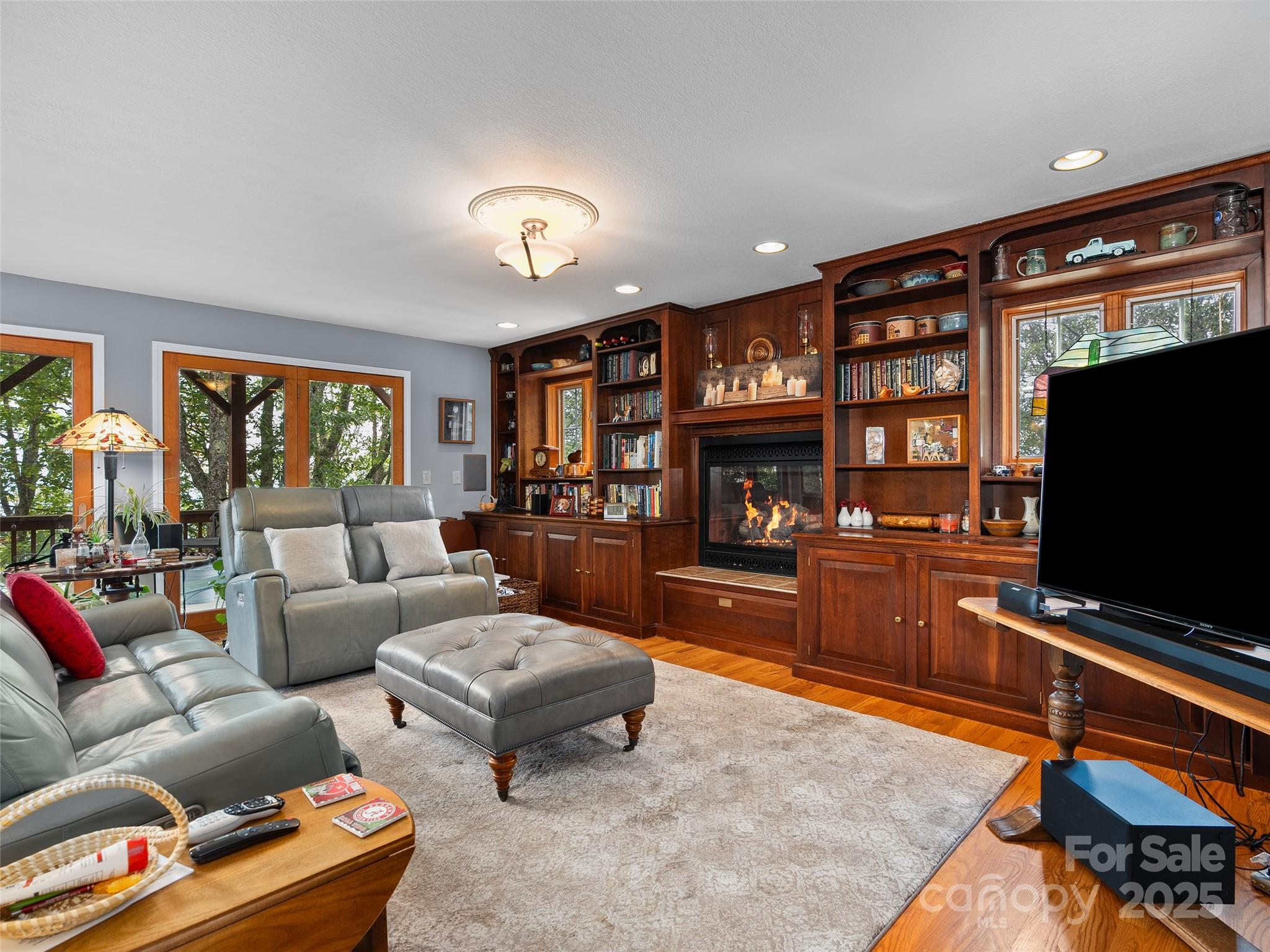 195 Simpson Lane — Maggie Valley
