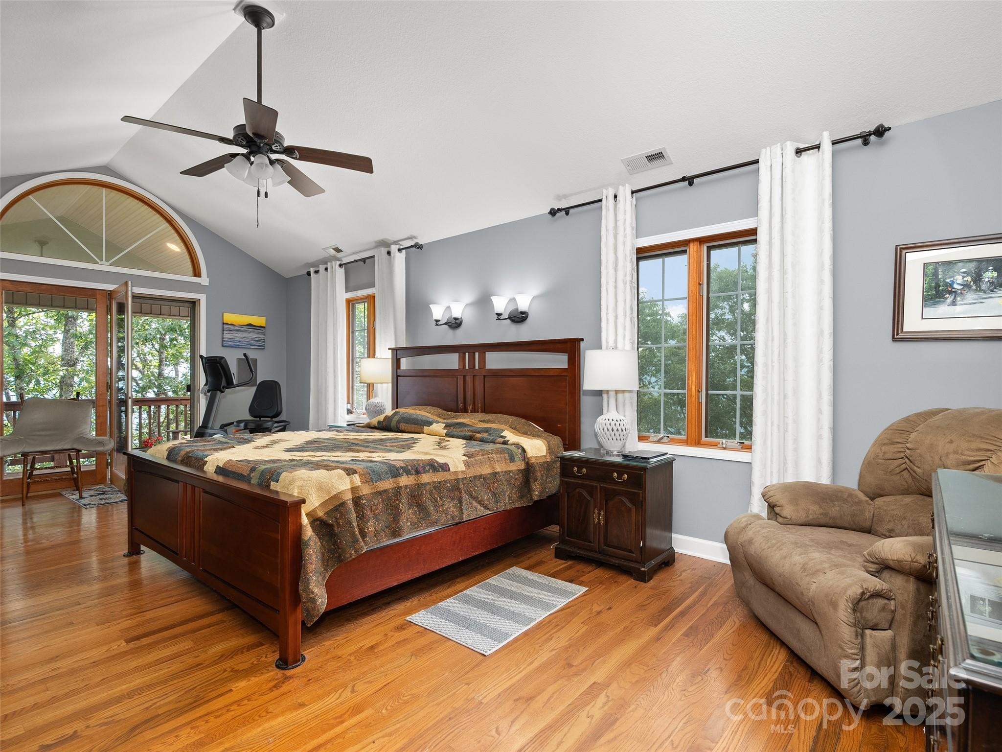 195 Simpson Lane — Maggie Valley