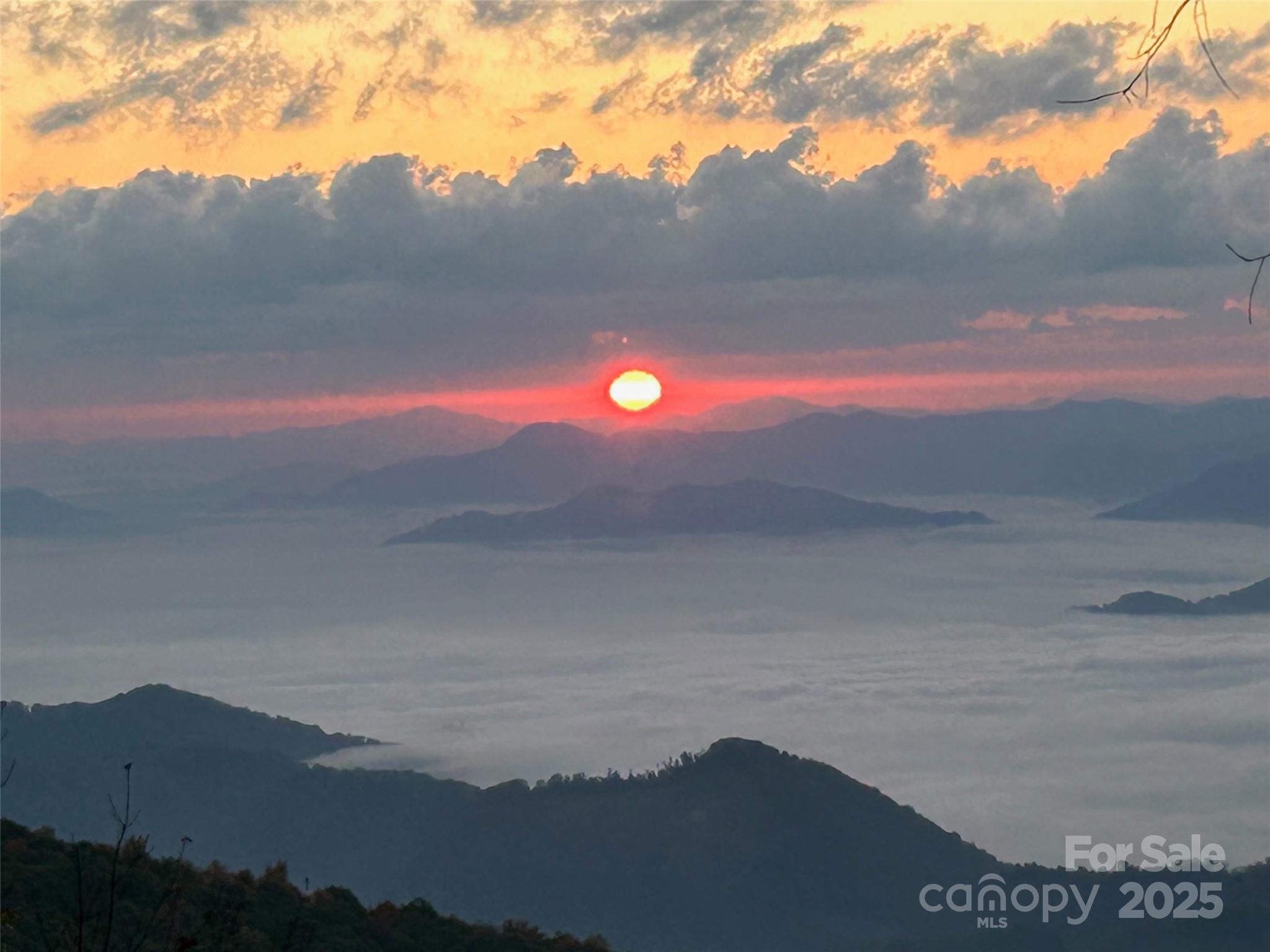 195 Simpson Lane — Maggie Valley