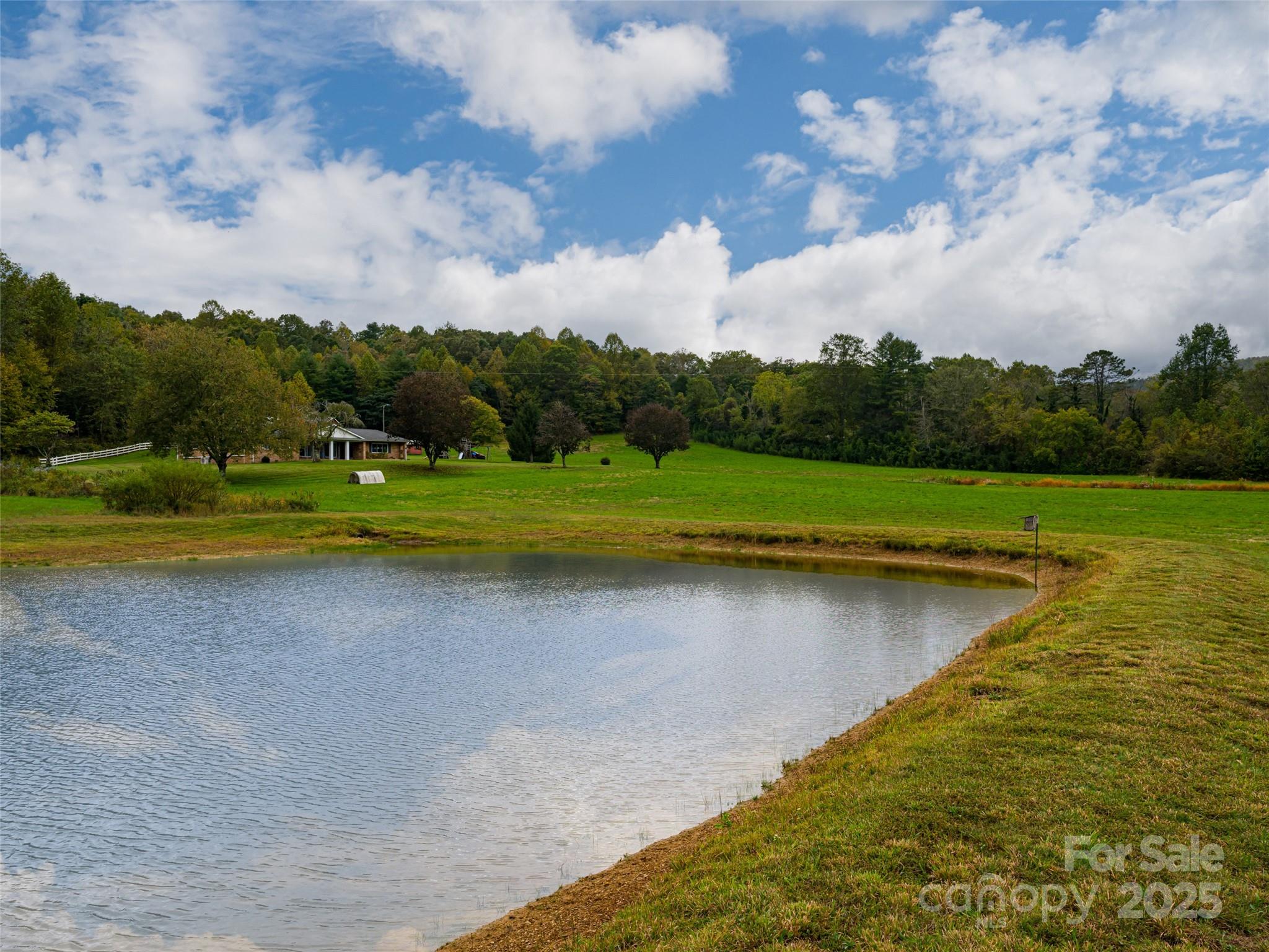 71 Happy Valley Drive — Mills River