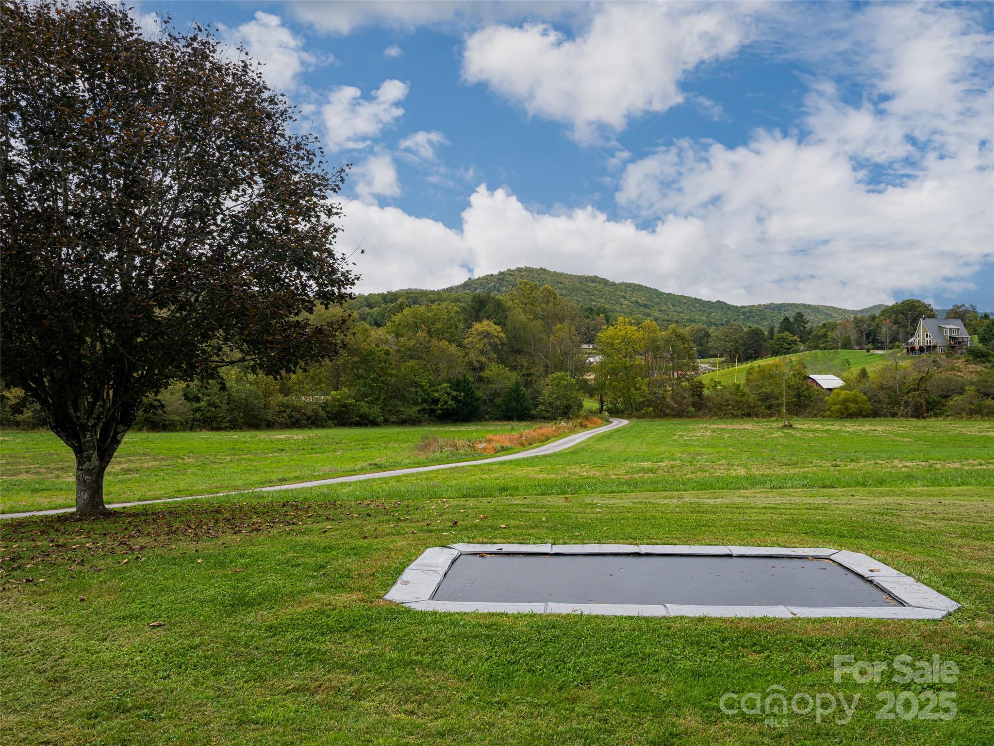 71 Happy Valley Drive — Mills River