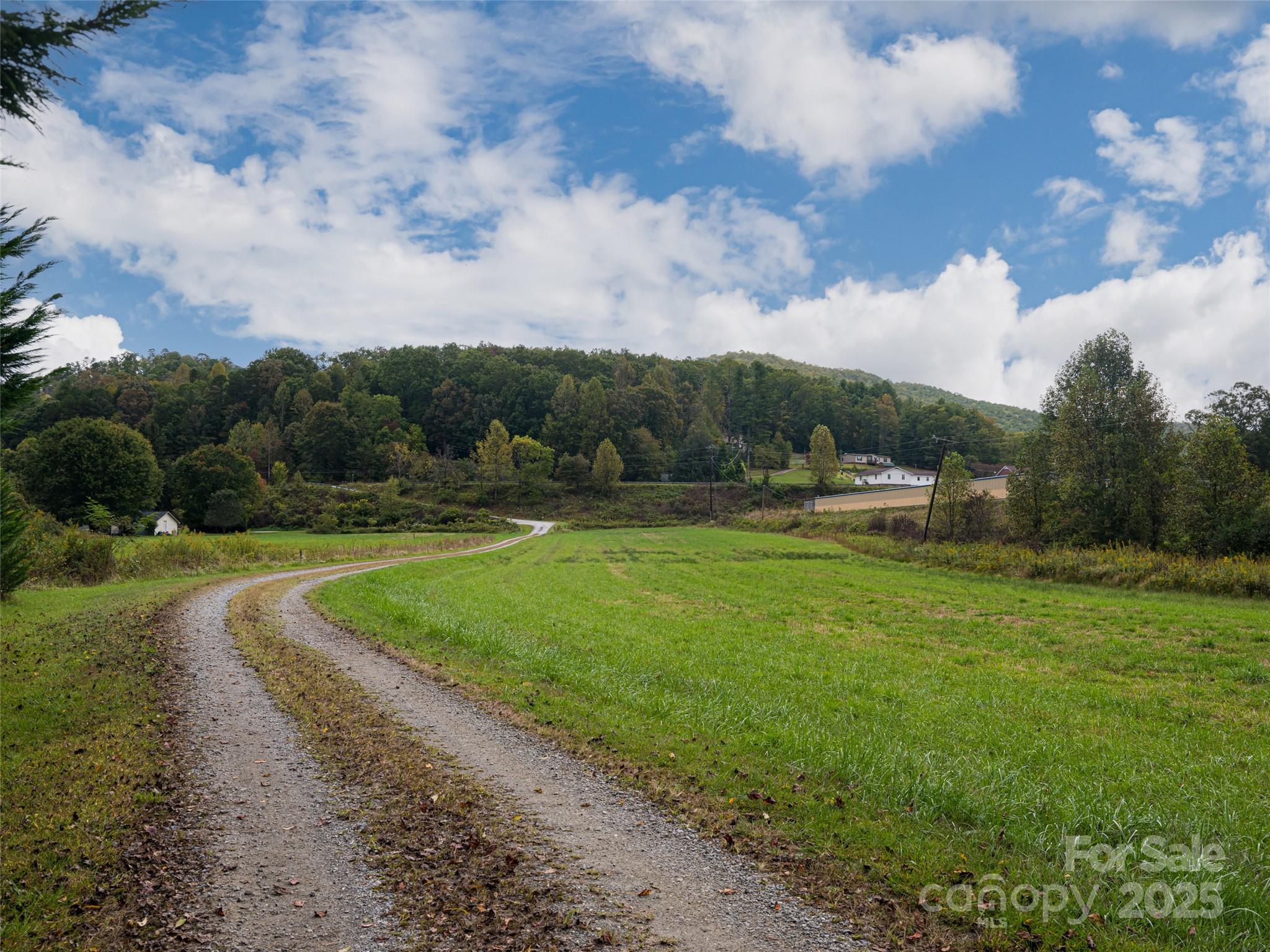 71 Happy Valley Drive — Mills River