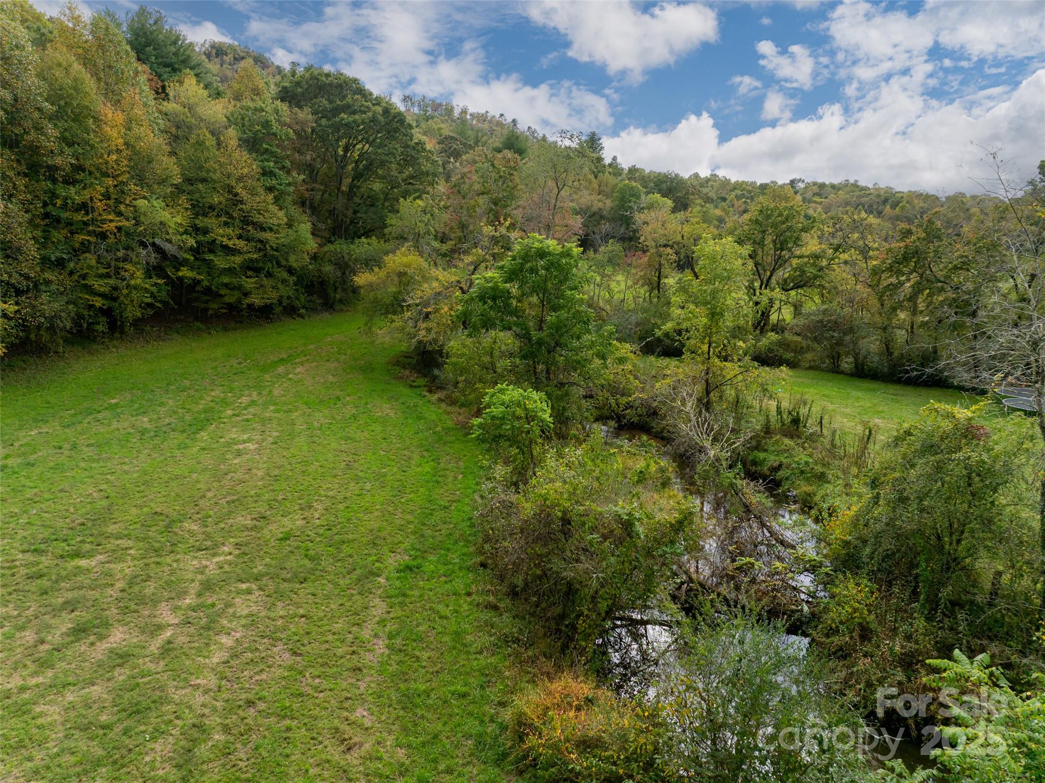 71 Happy Valley Drive — Mills River
