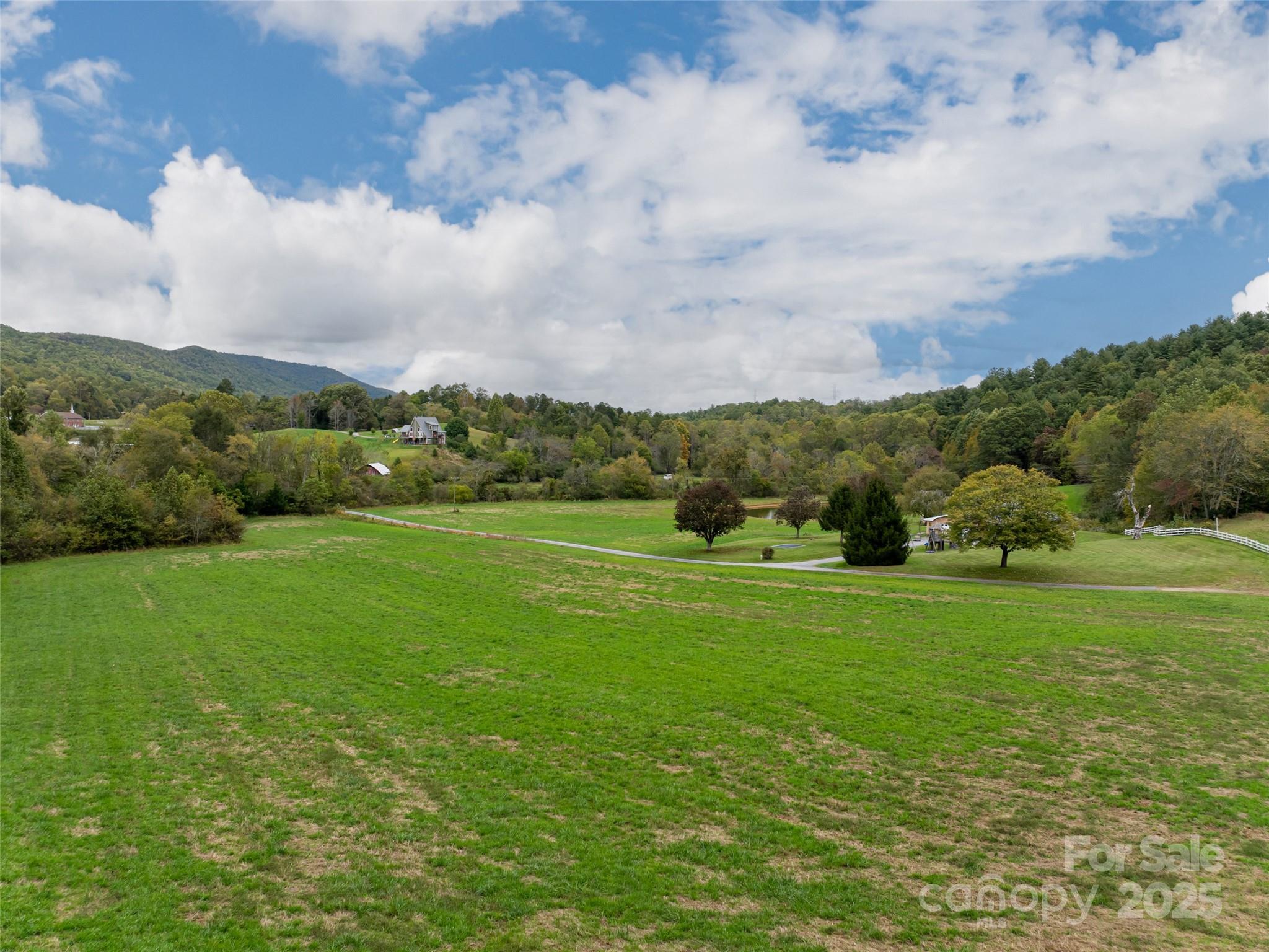 71 Happy Valley Drive — Mills River