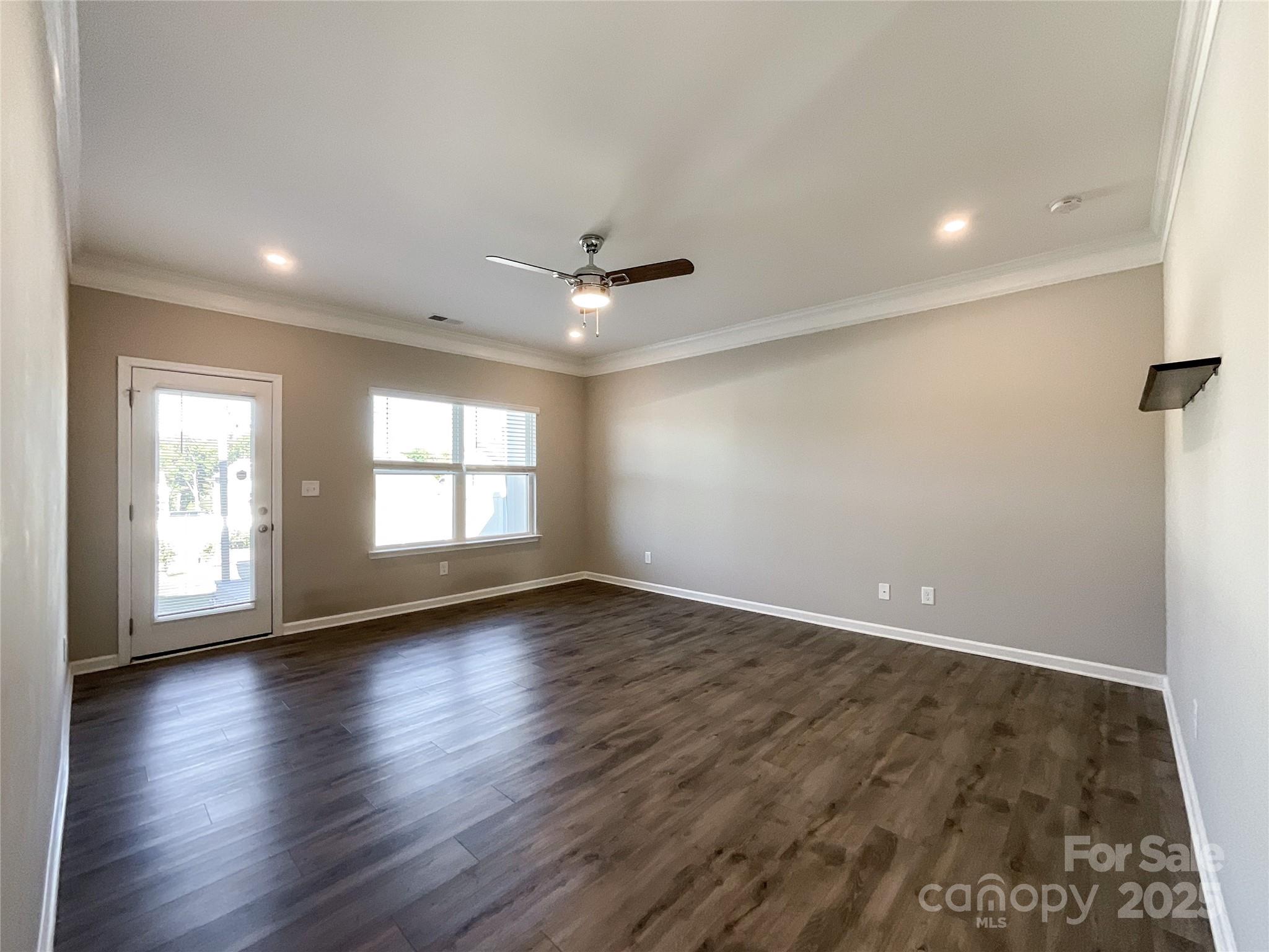 417 Kiser Lane — Locust