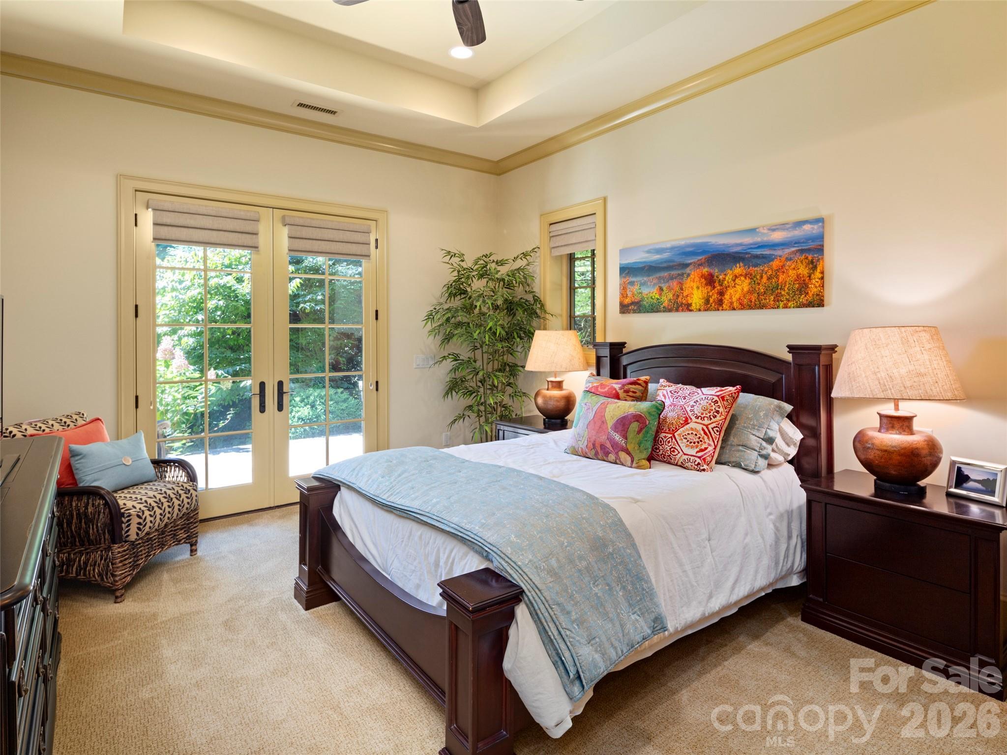 5 Rock Vista Way — Arden