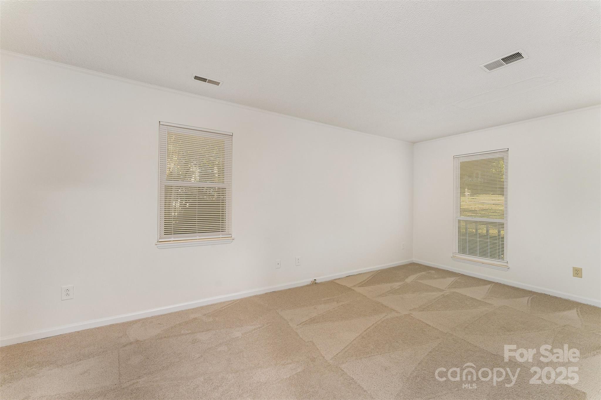 2319 Oak Leigh Drive — Charlotte