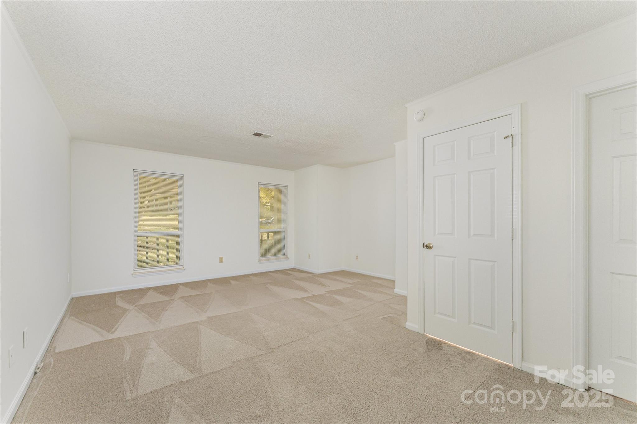 2319 Oak Leigh Drive — Charlotte
