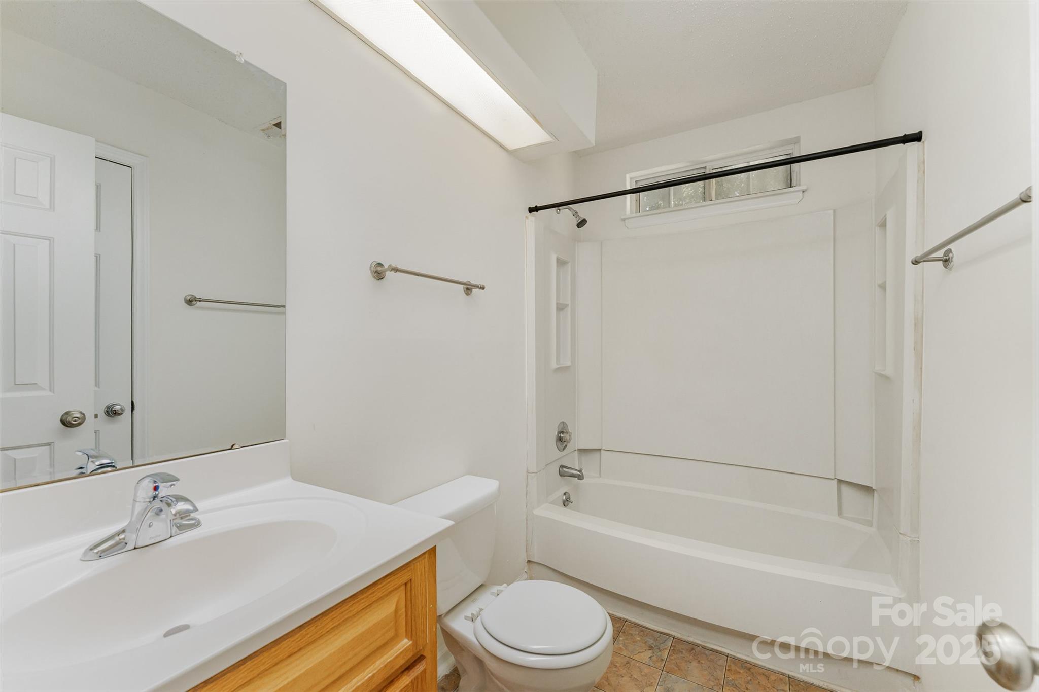 2319 Oak Leigh Drive — Charlotte