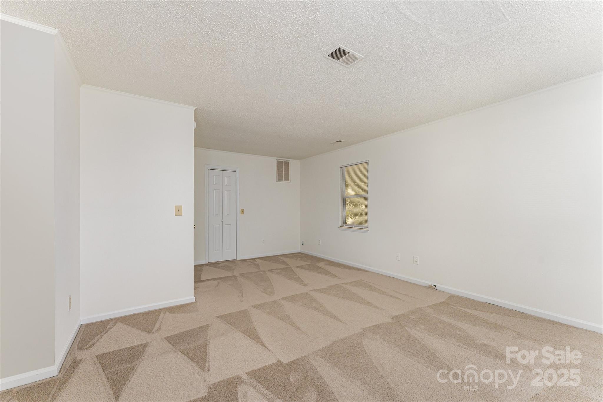 2319 Oak Leigh Drive — Charlotte