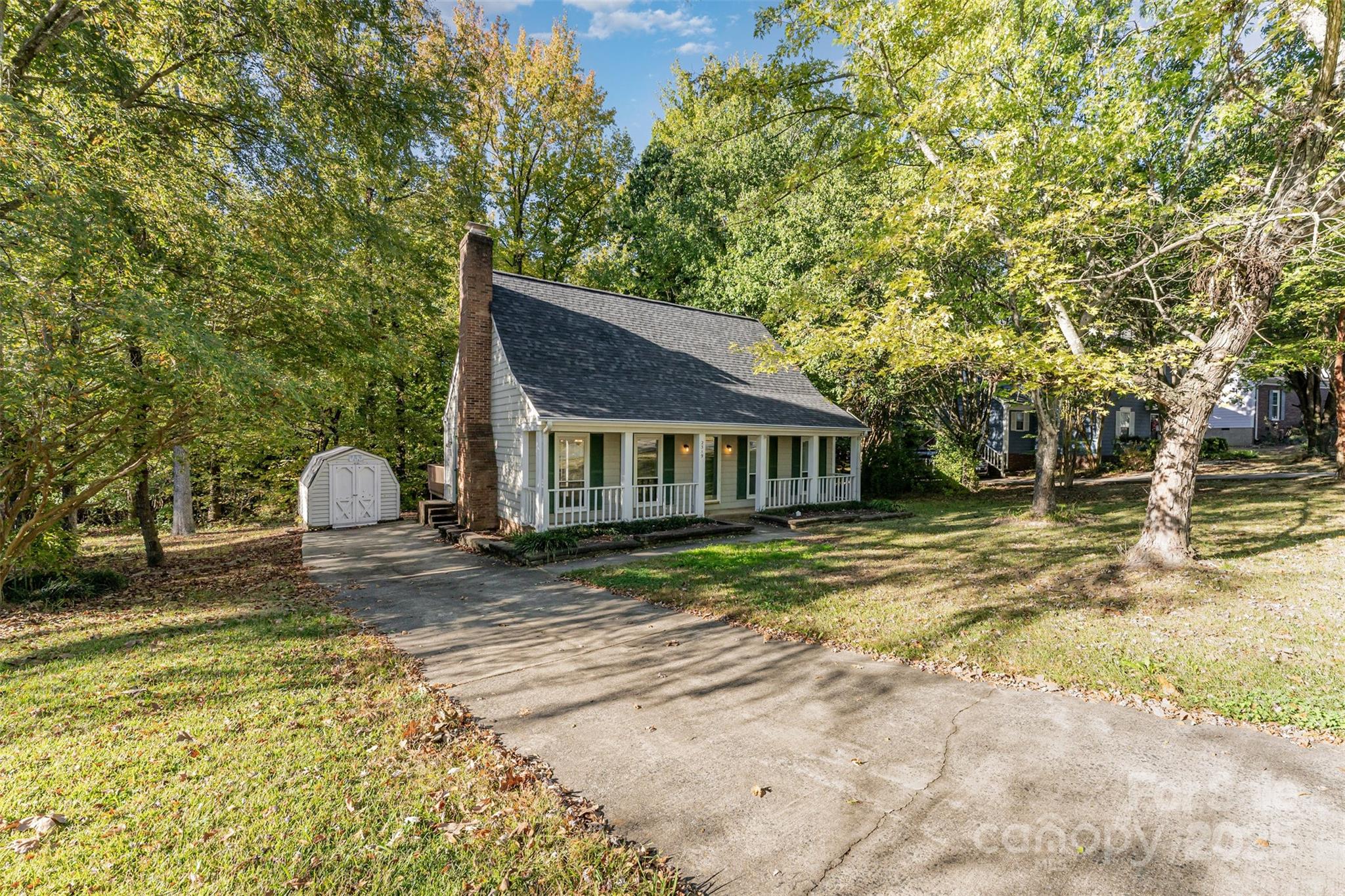 2319 Oak Leigh Drive — Charlotte