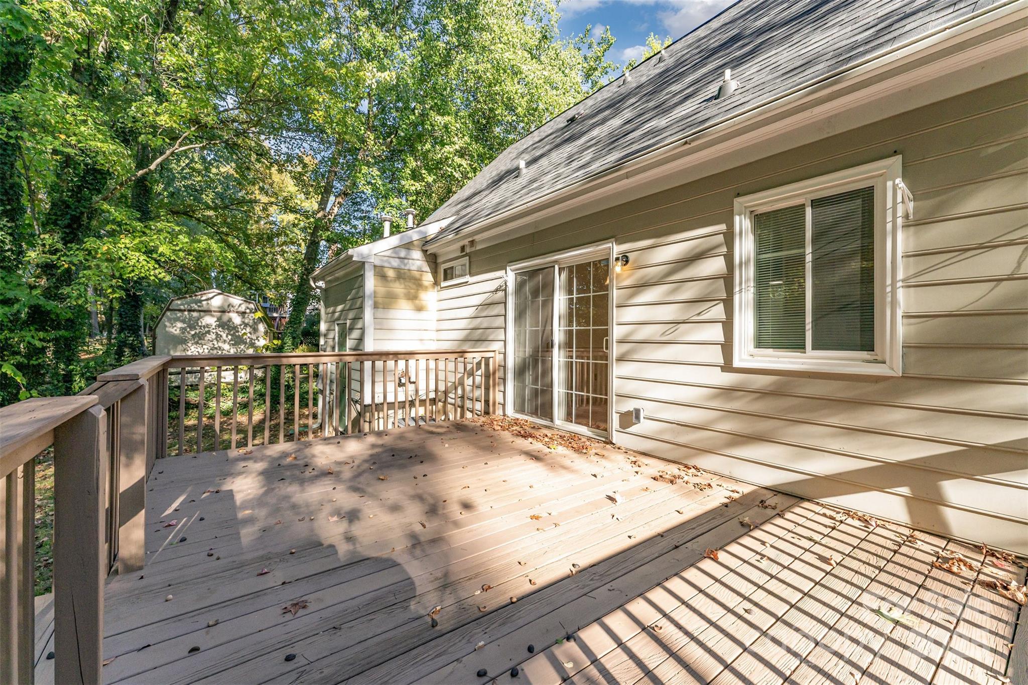2319 Oak Leigh Drive — Charlotte