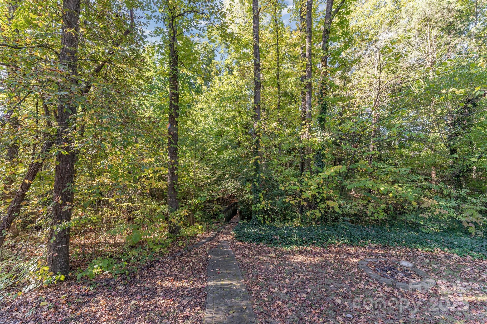 2319 Oak Leigh Drive — Charlotte
