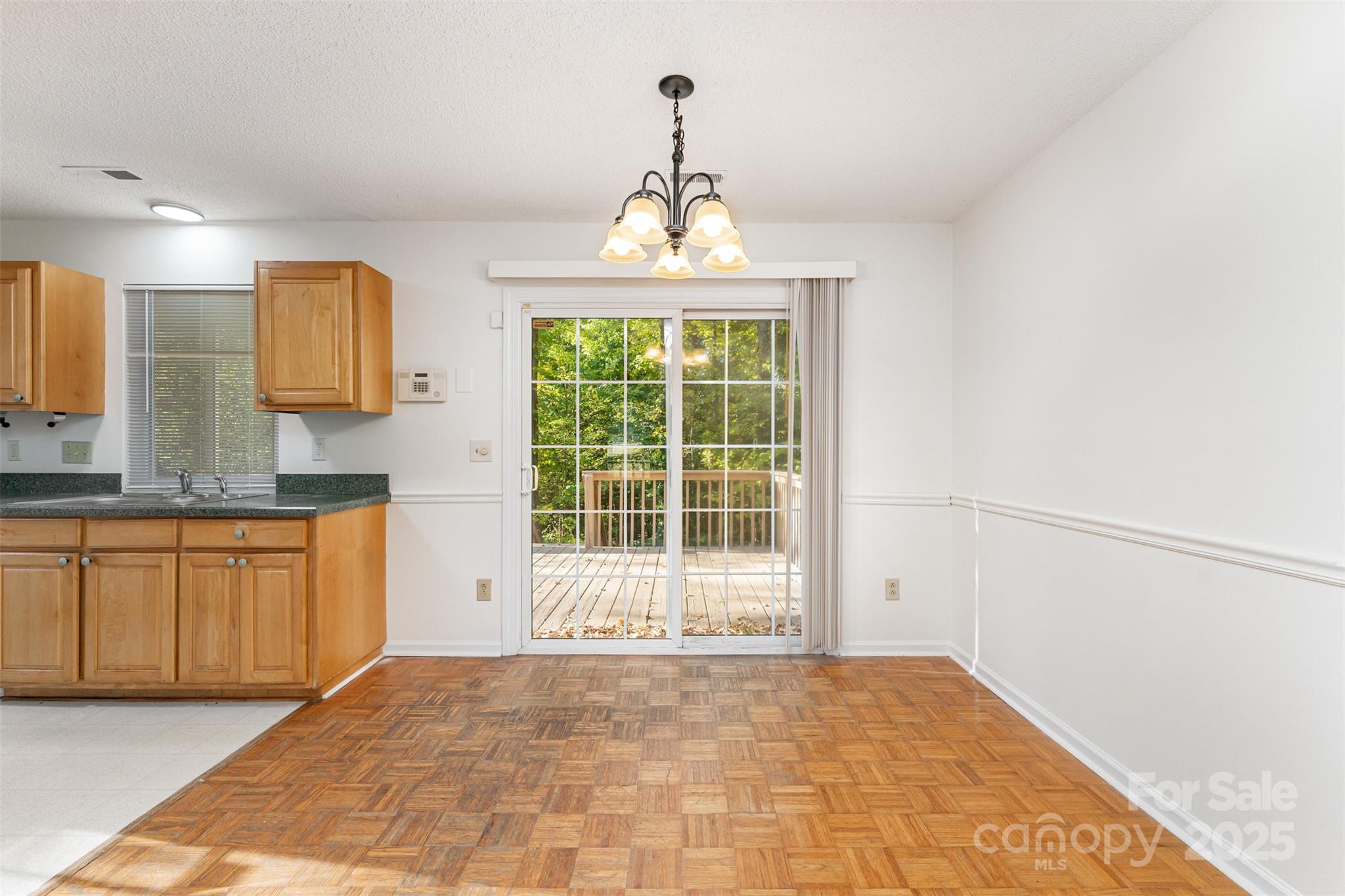 2319 Oak Leigh Drive — Charlotte