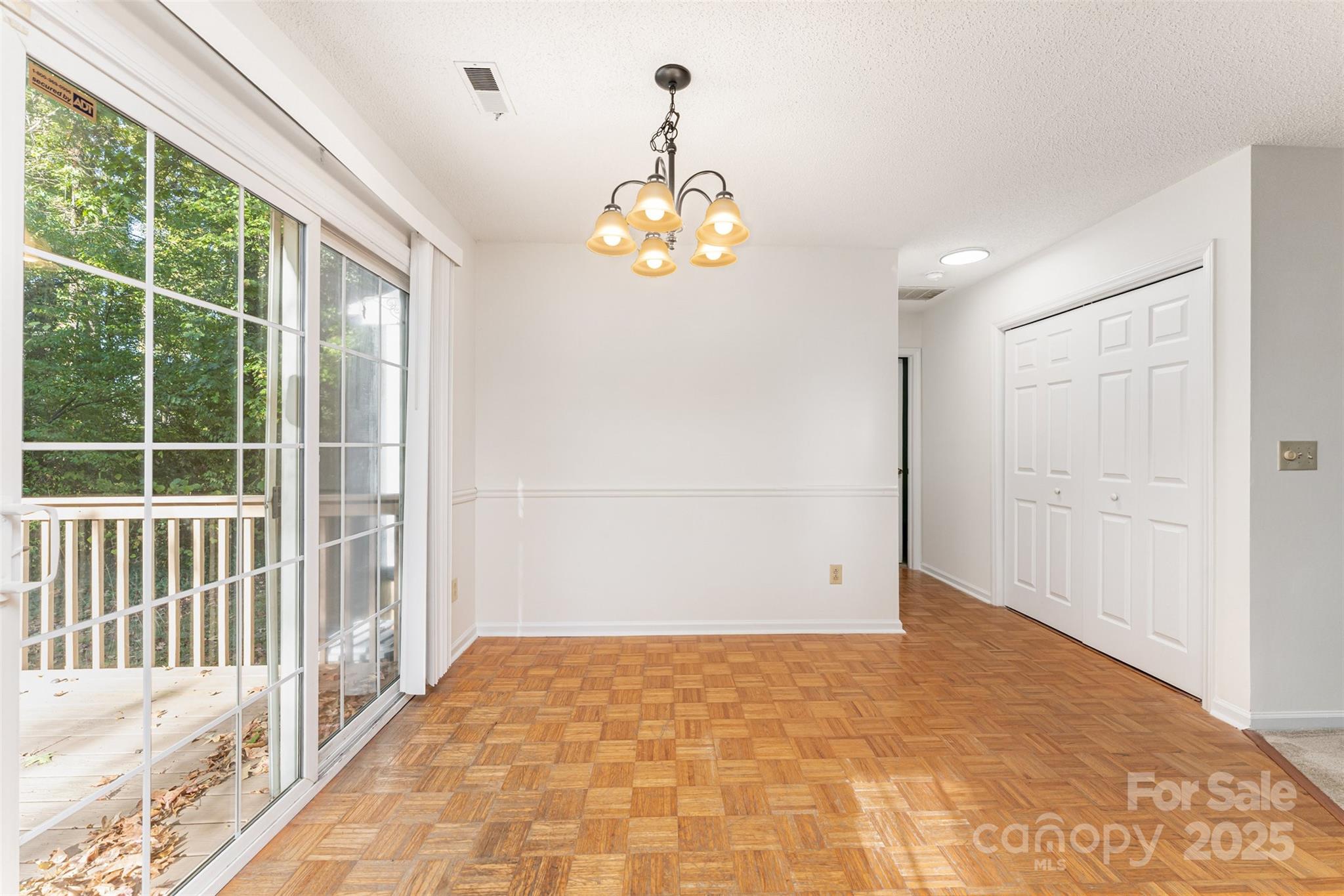 2319 Oak Leigh Drive — Charlotte