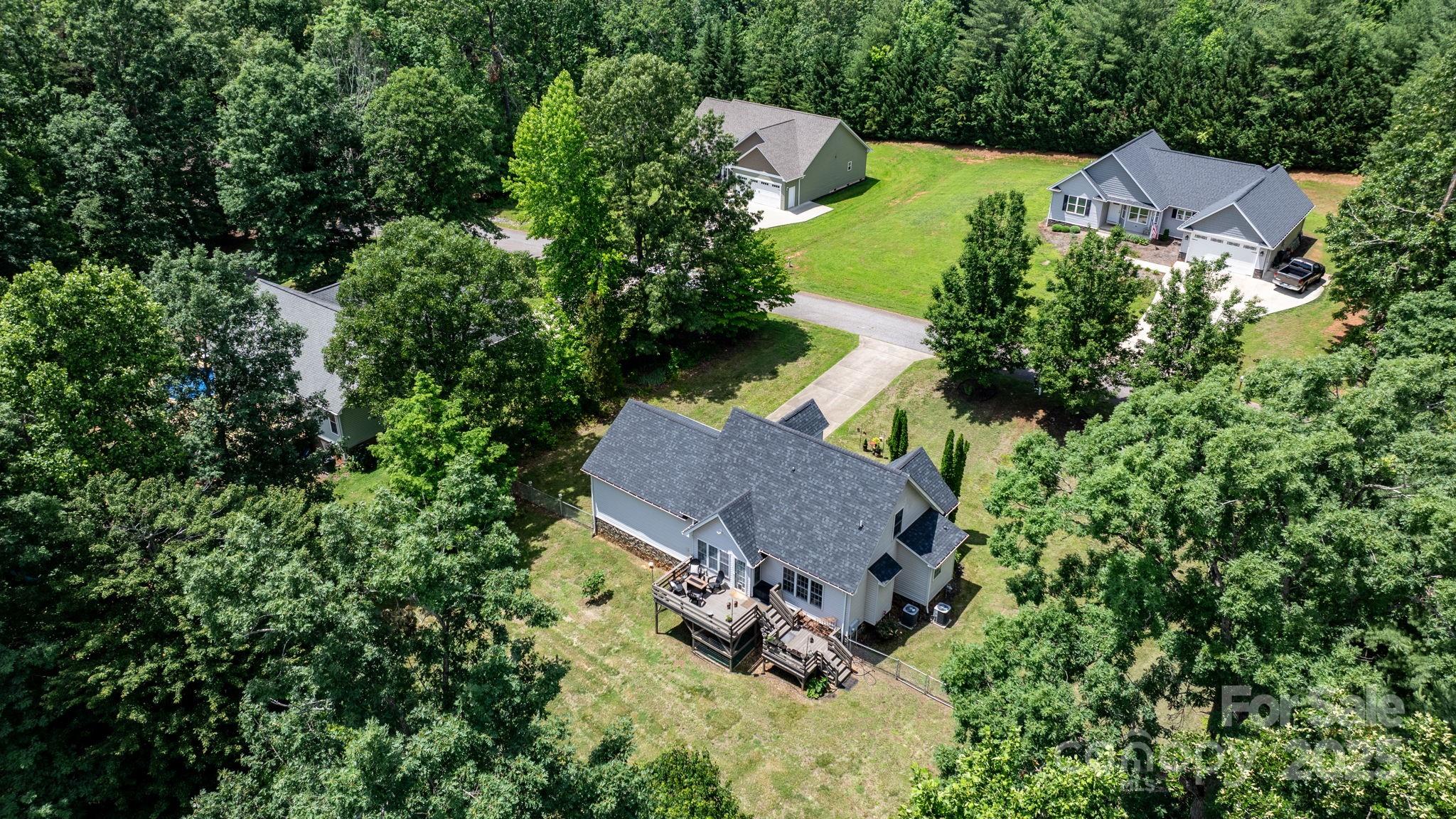 1321 Birch Drive — Morganton