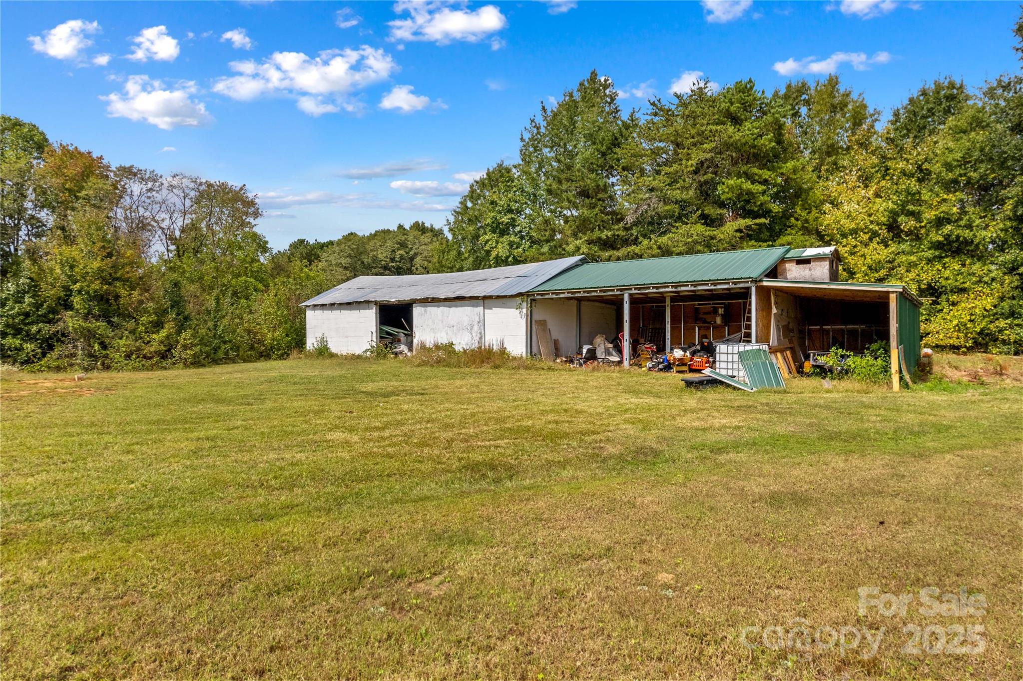 106 Emlee Street — Lexington