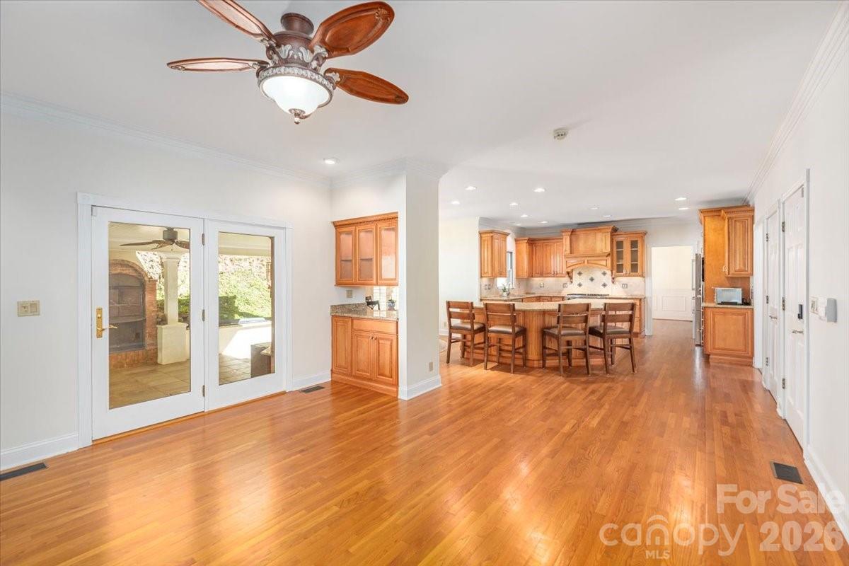 295 Laurel Ridge Drive — Waynesville