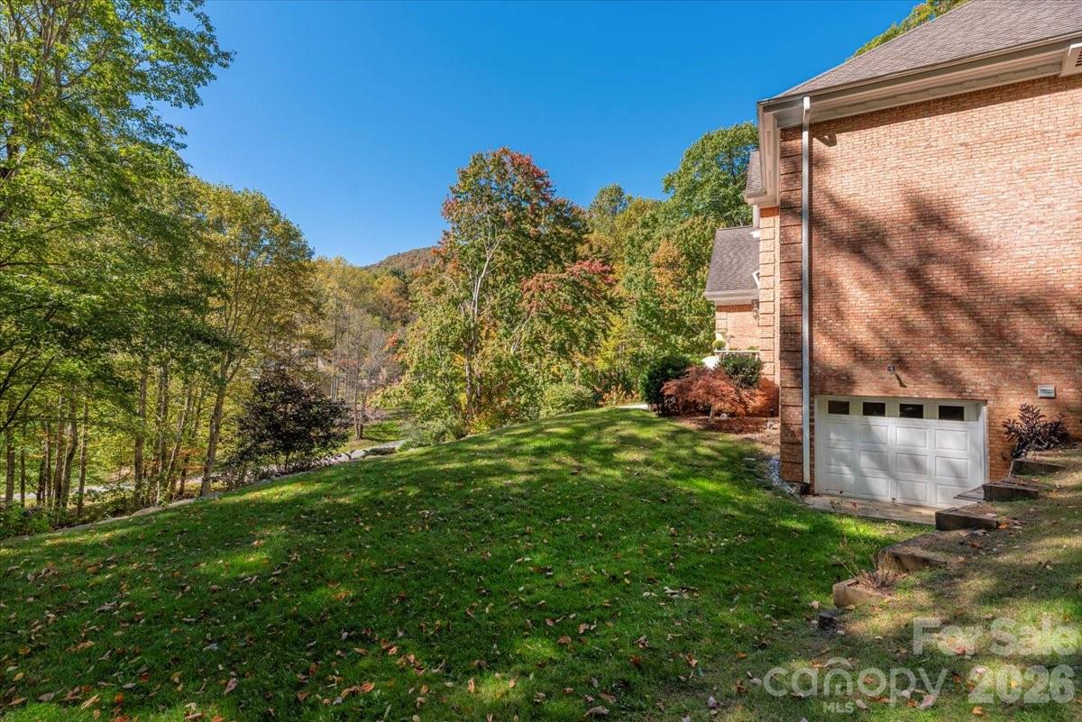 295 Laurel Ridge Drive — Waynesville