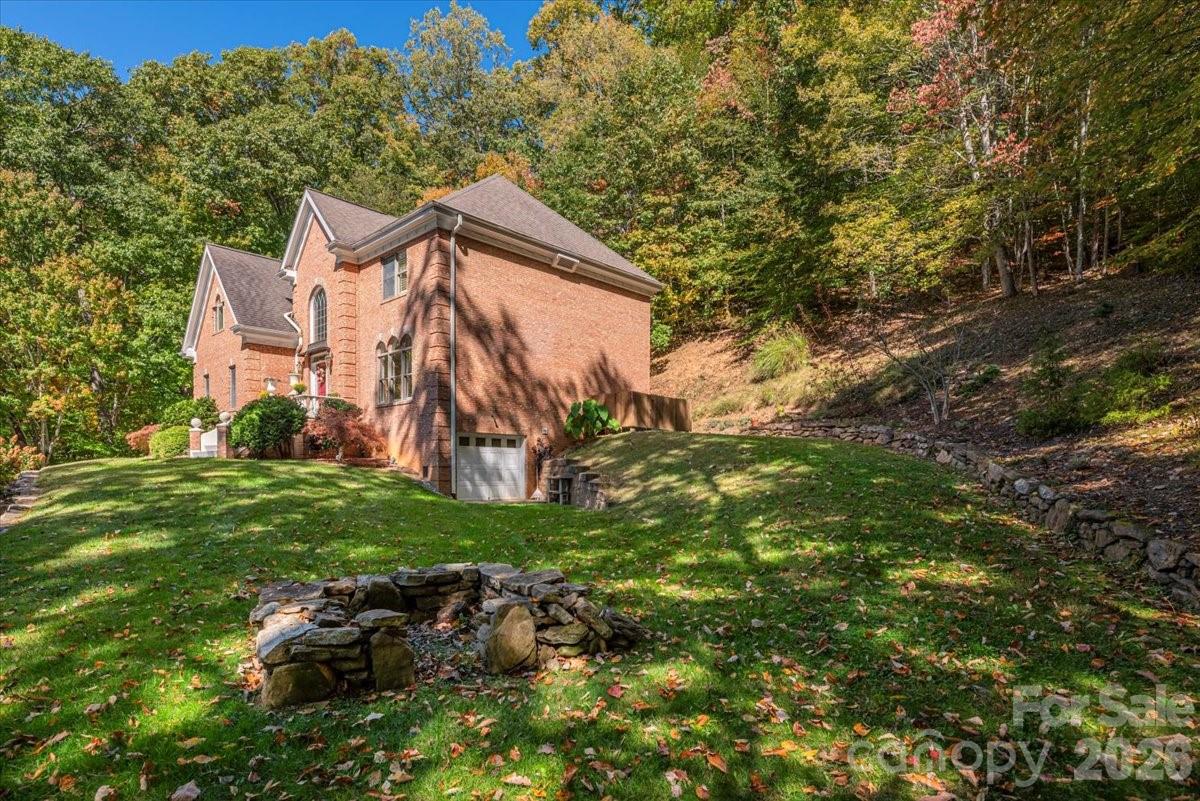 295 Laurel Ridge Drive — Waynesville