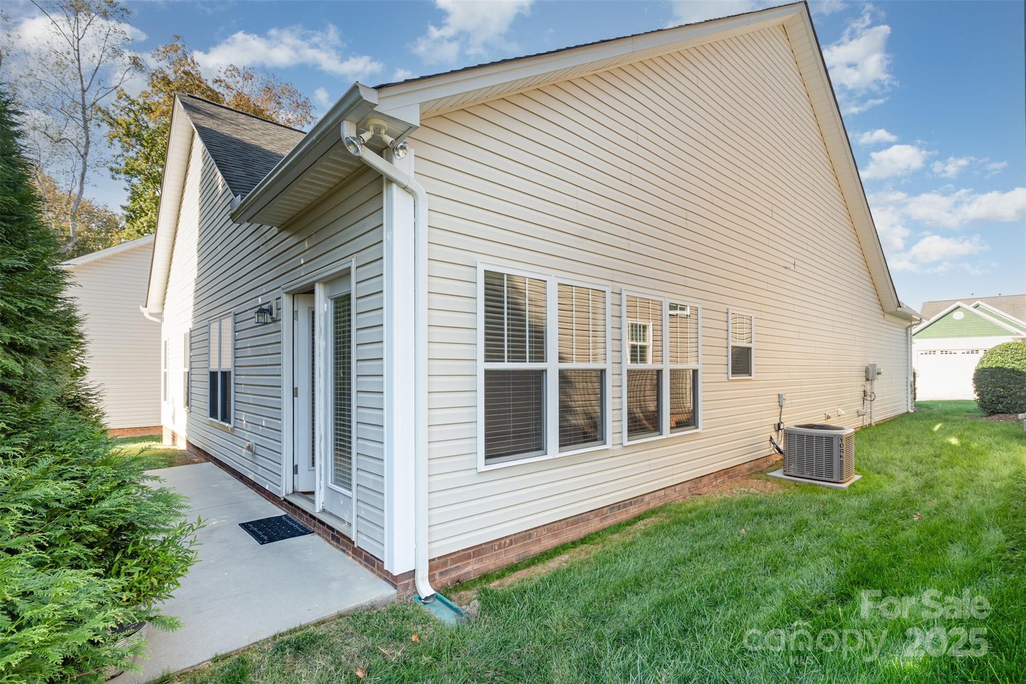 327 River Birch Drive — Salisbury