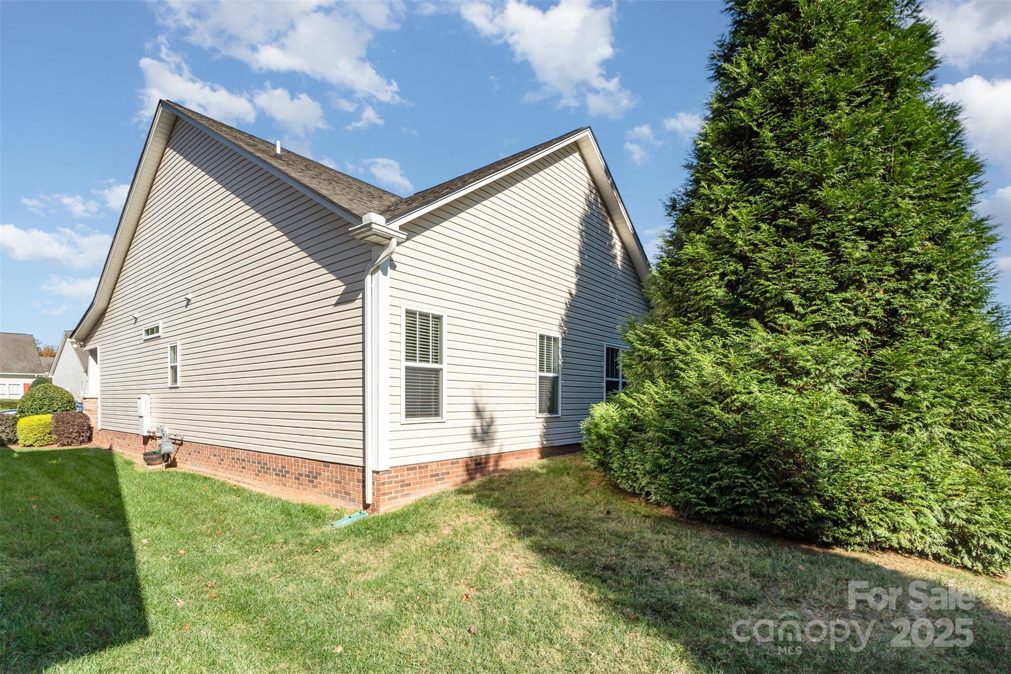 327 River Birch Drive — Salisbury