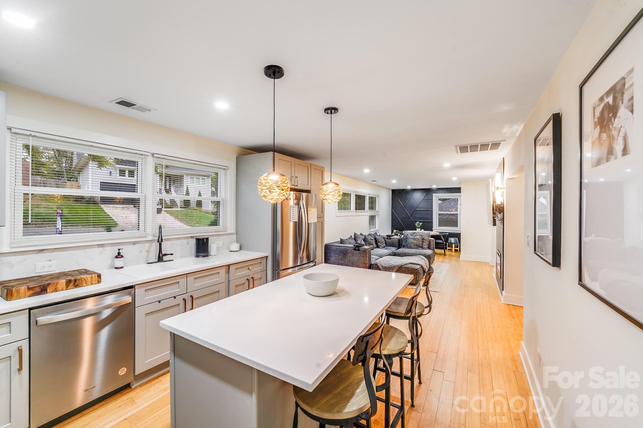4910 Valley Stream Road — Charlotte