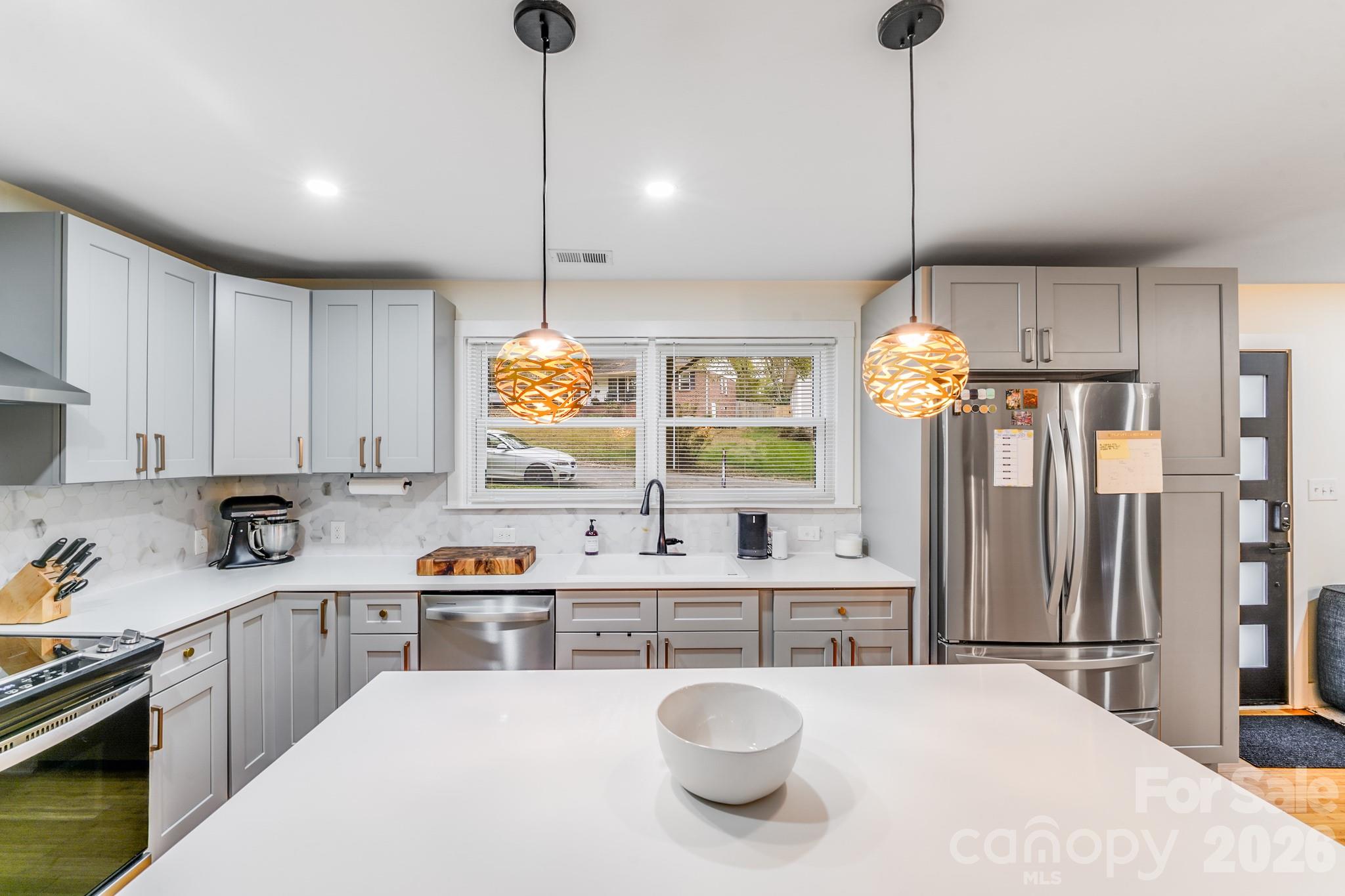 4910 Valley Stream Road — Charlotte