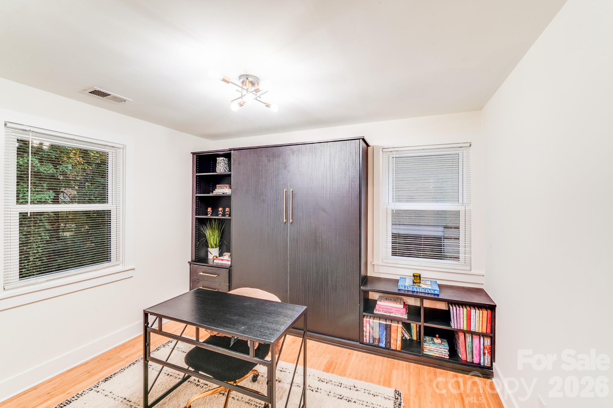 4910 Valley Stream Road — Charlotte