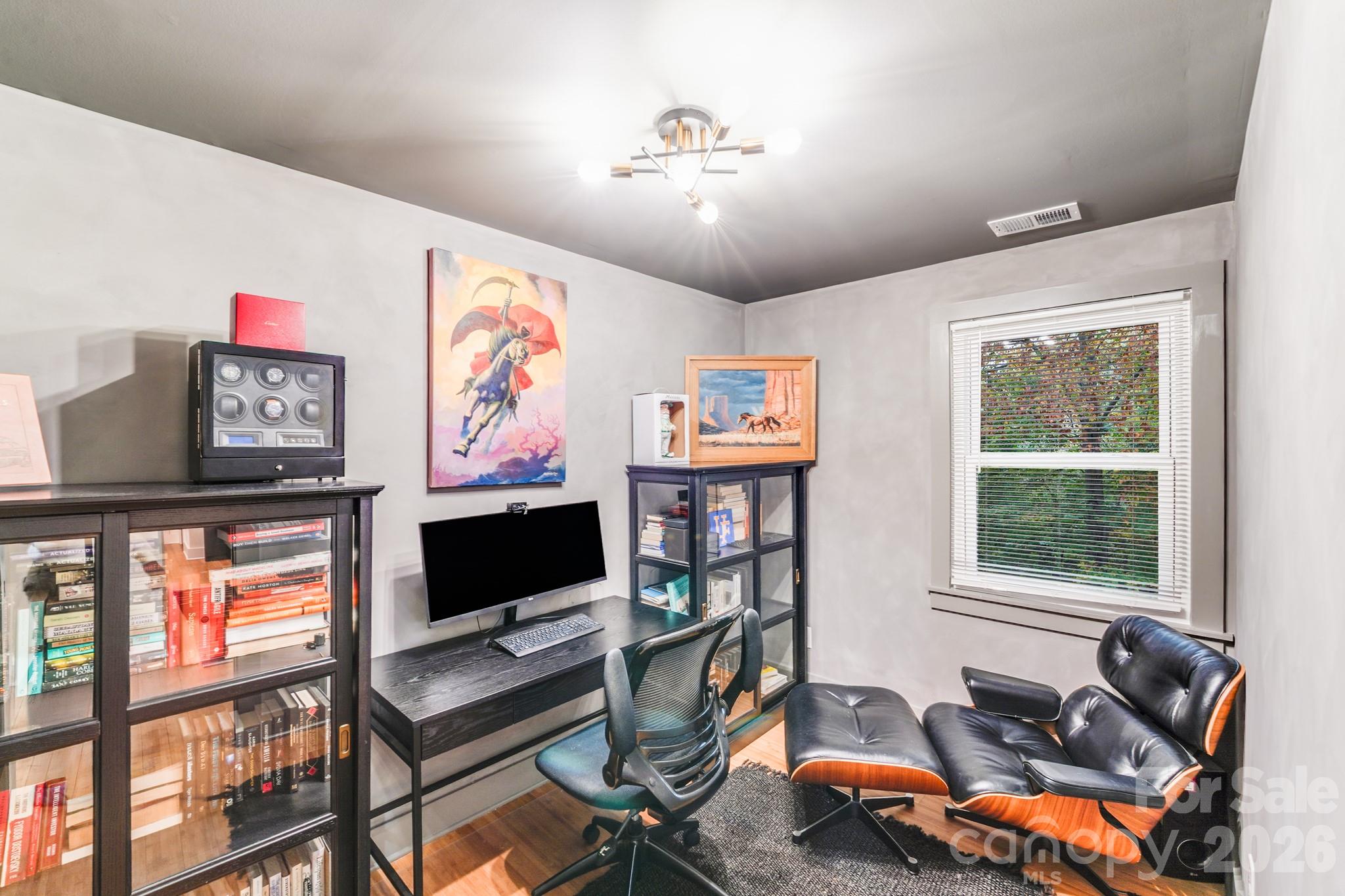 4910 Valley Stream Road — Charlotte