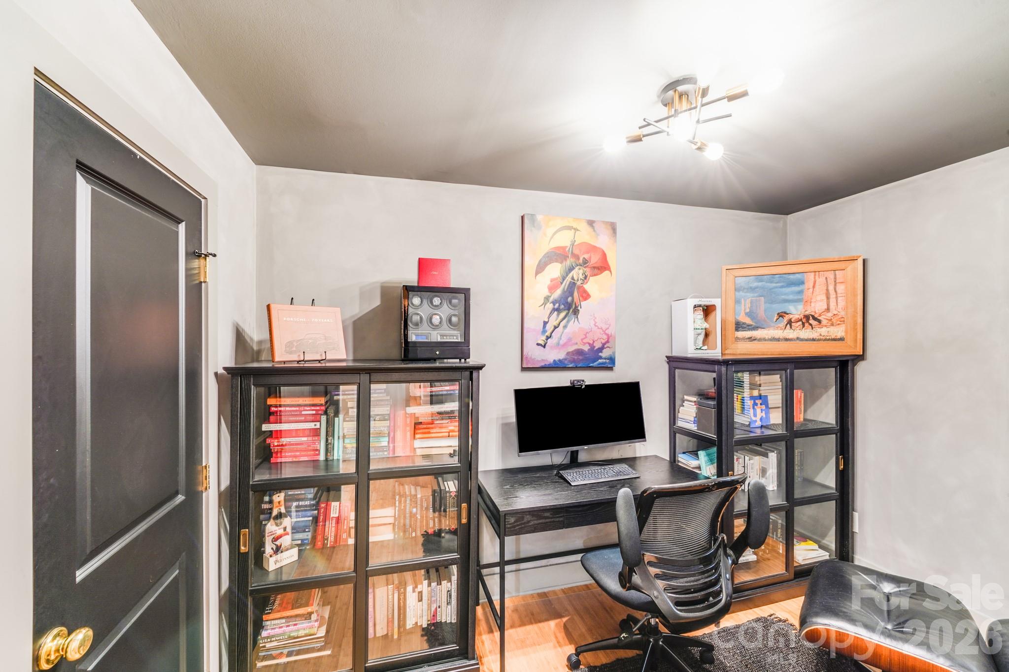 4910 Valley Stream Road — Charlotte