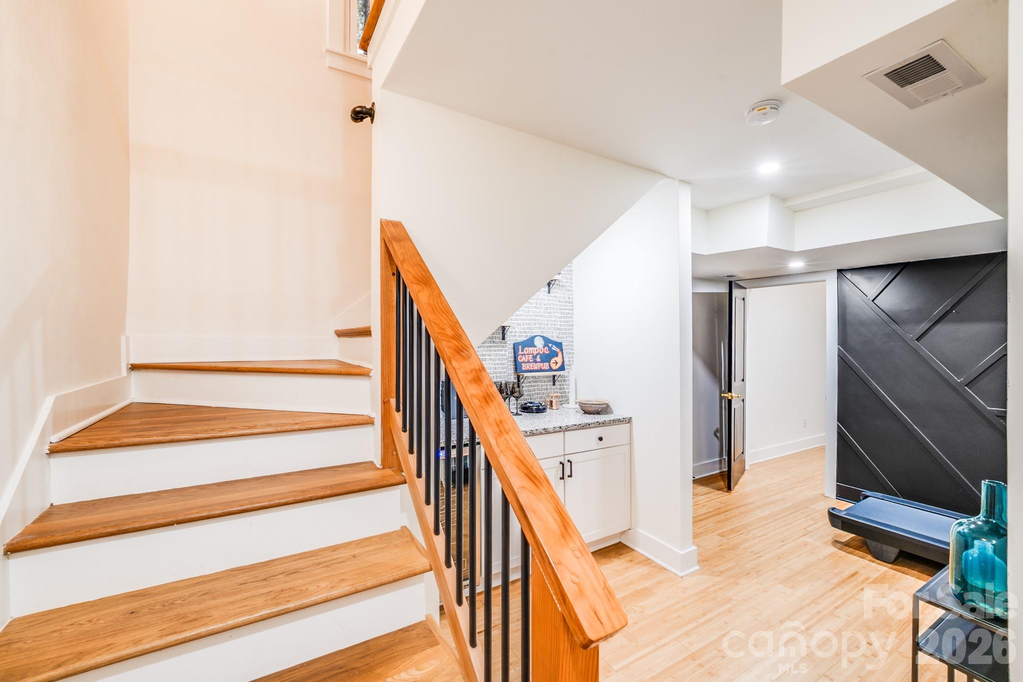 4910 Valley Stream Road — Charlotte