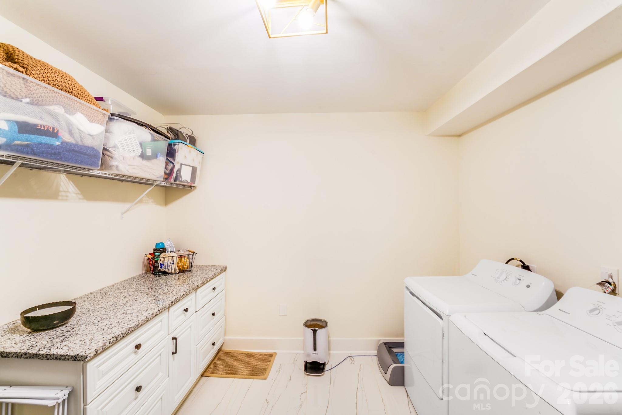 4910 Valley Stream Road — Charlotte