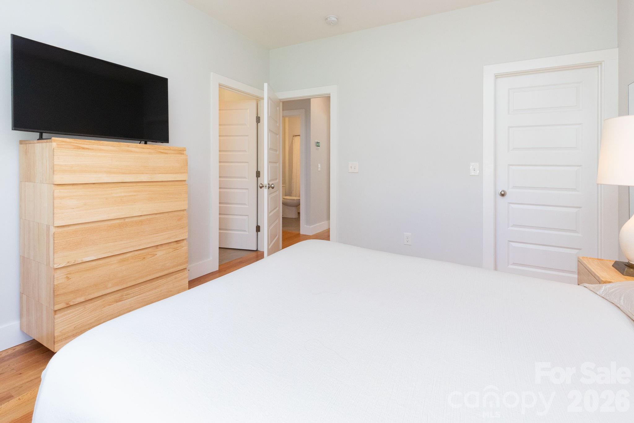 27 Ruslan Drive — Asheville
