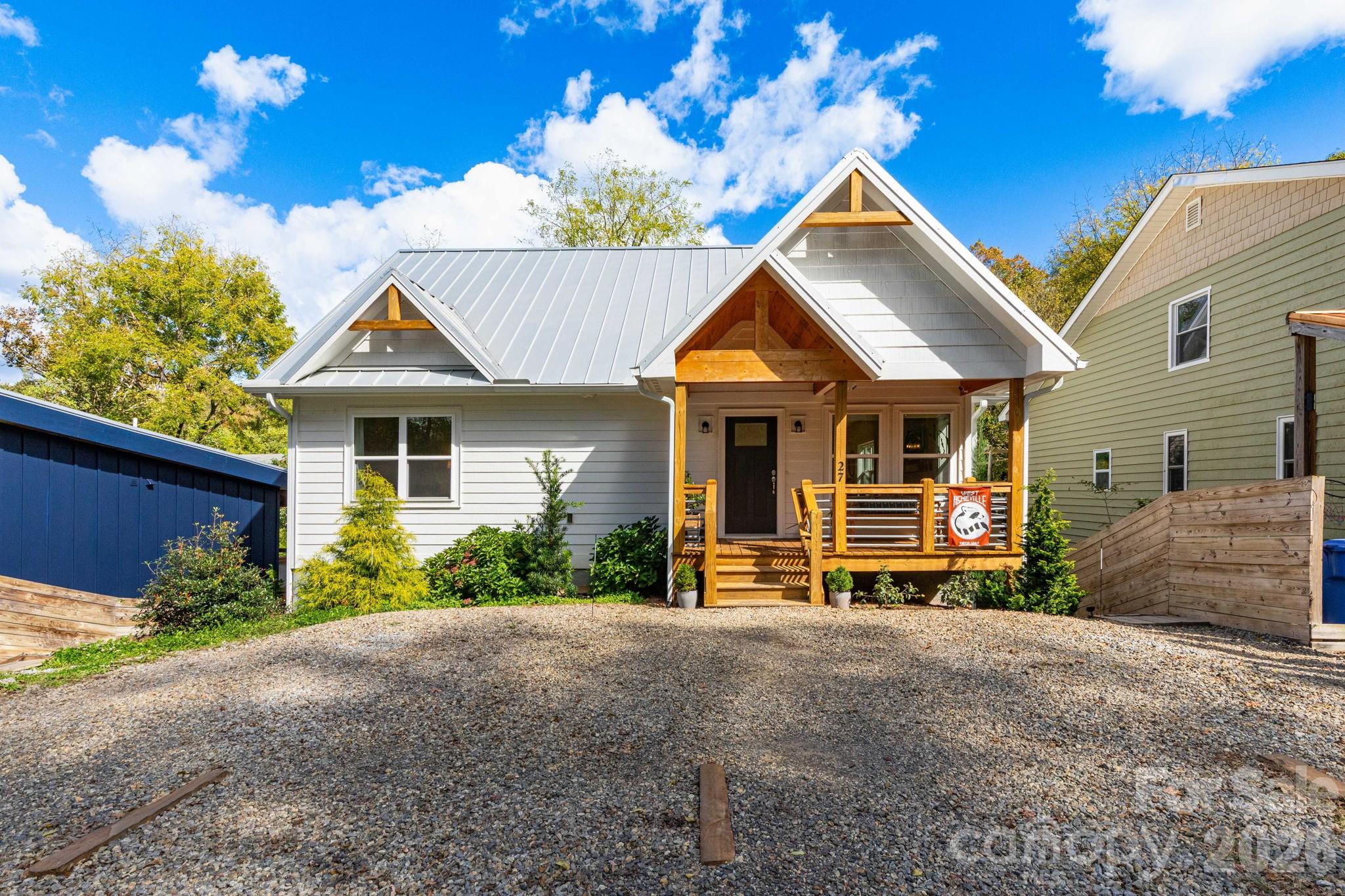 27 Ruslan Drive — Asheville